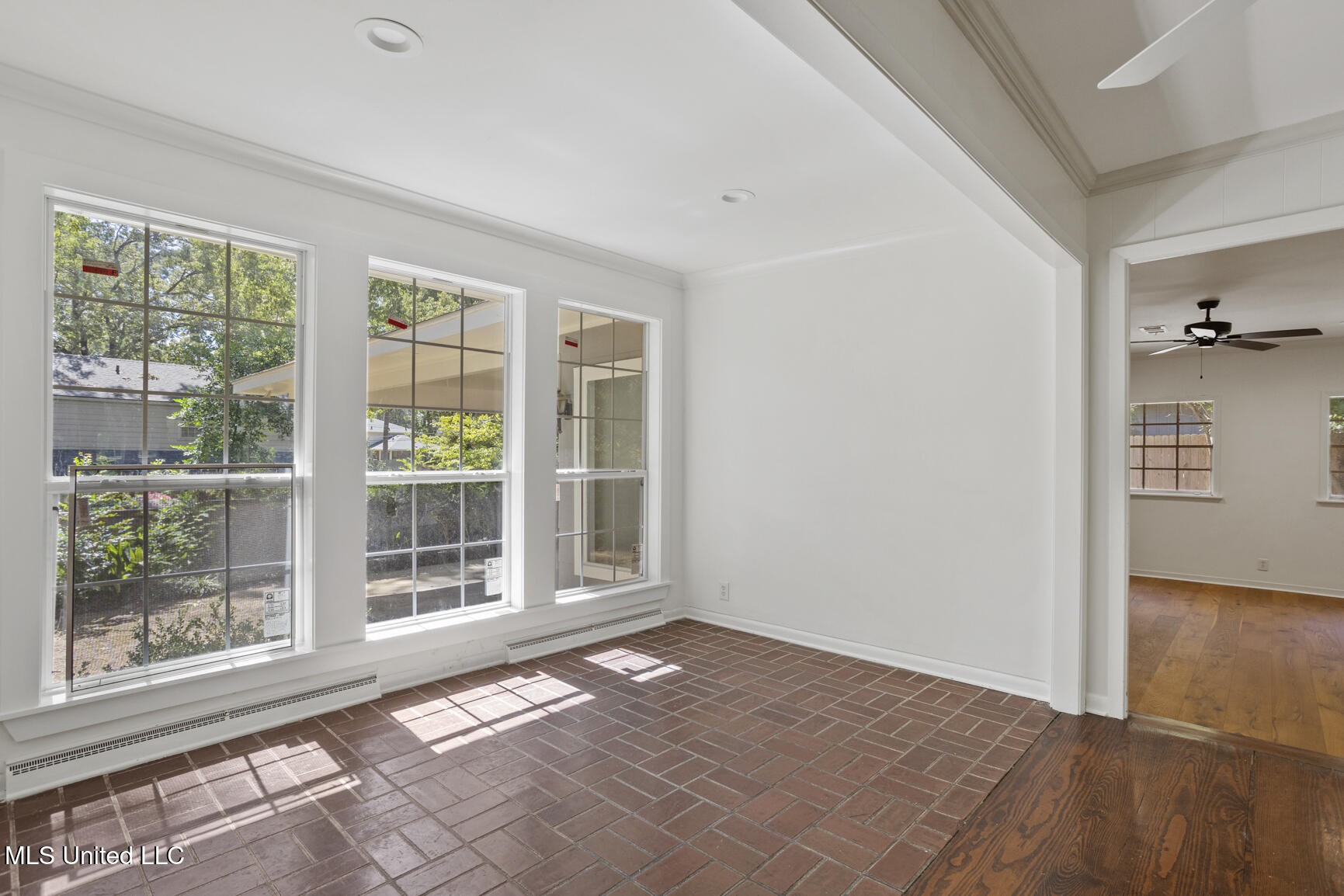 1903 Bellewood Road Property Photo 9