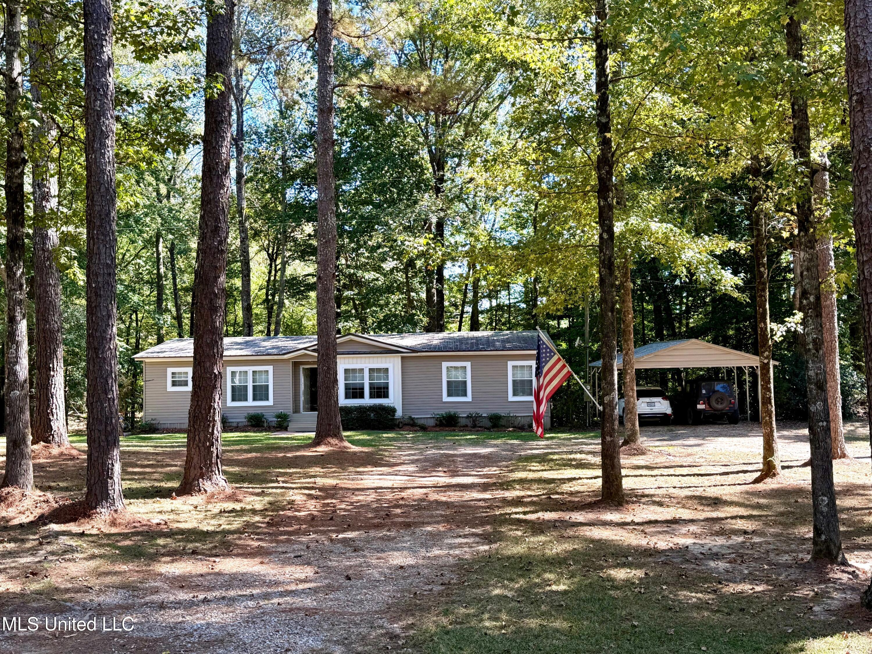 118 Craig Road Property Photo 1