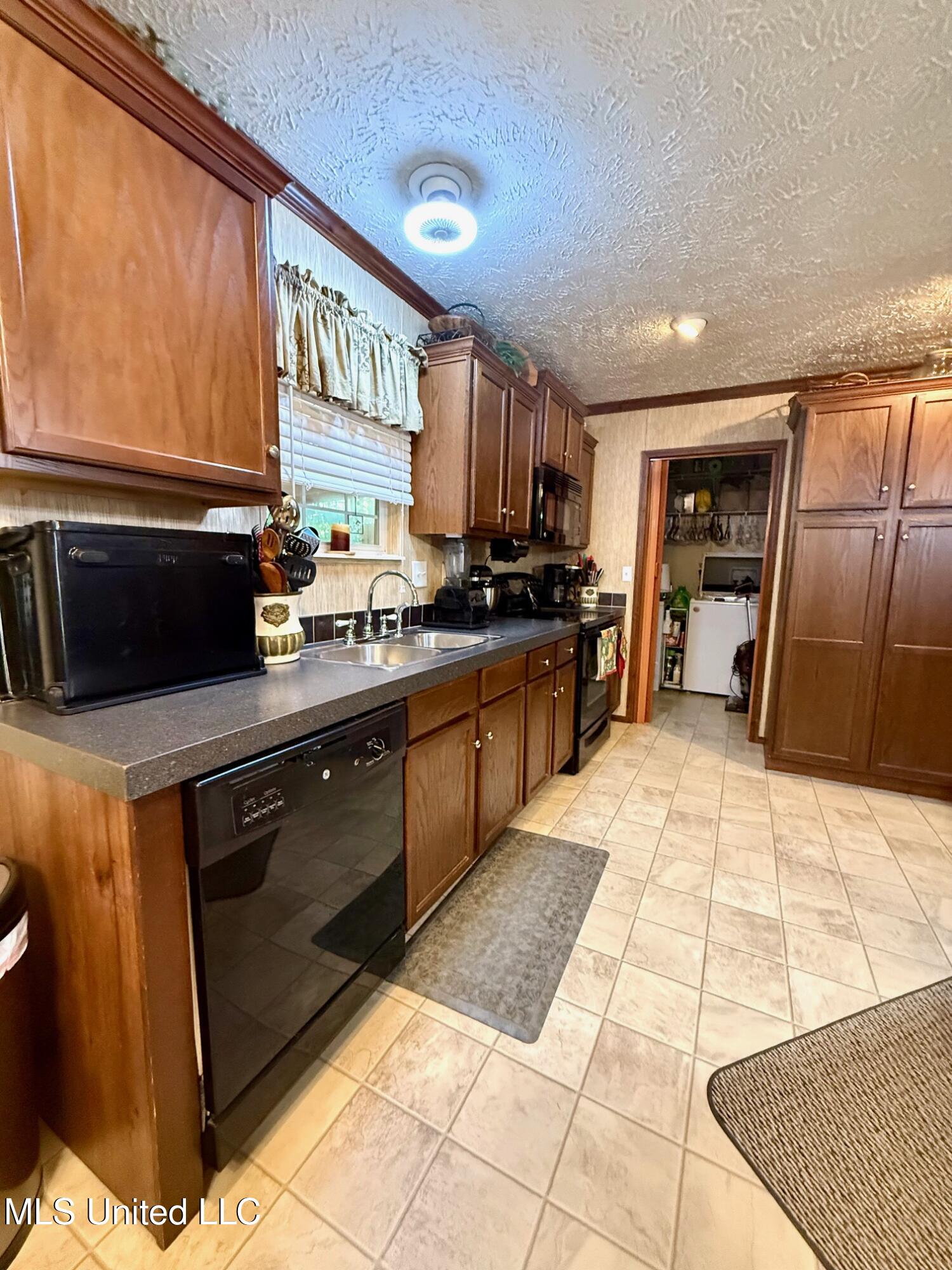 118 Craig Road Property Photo 21