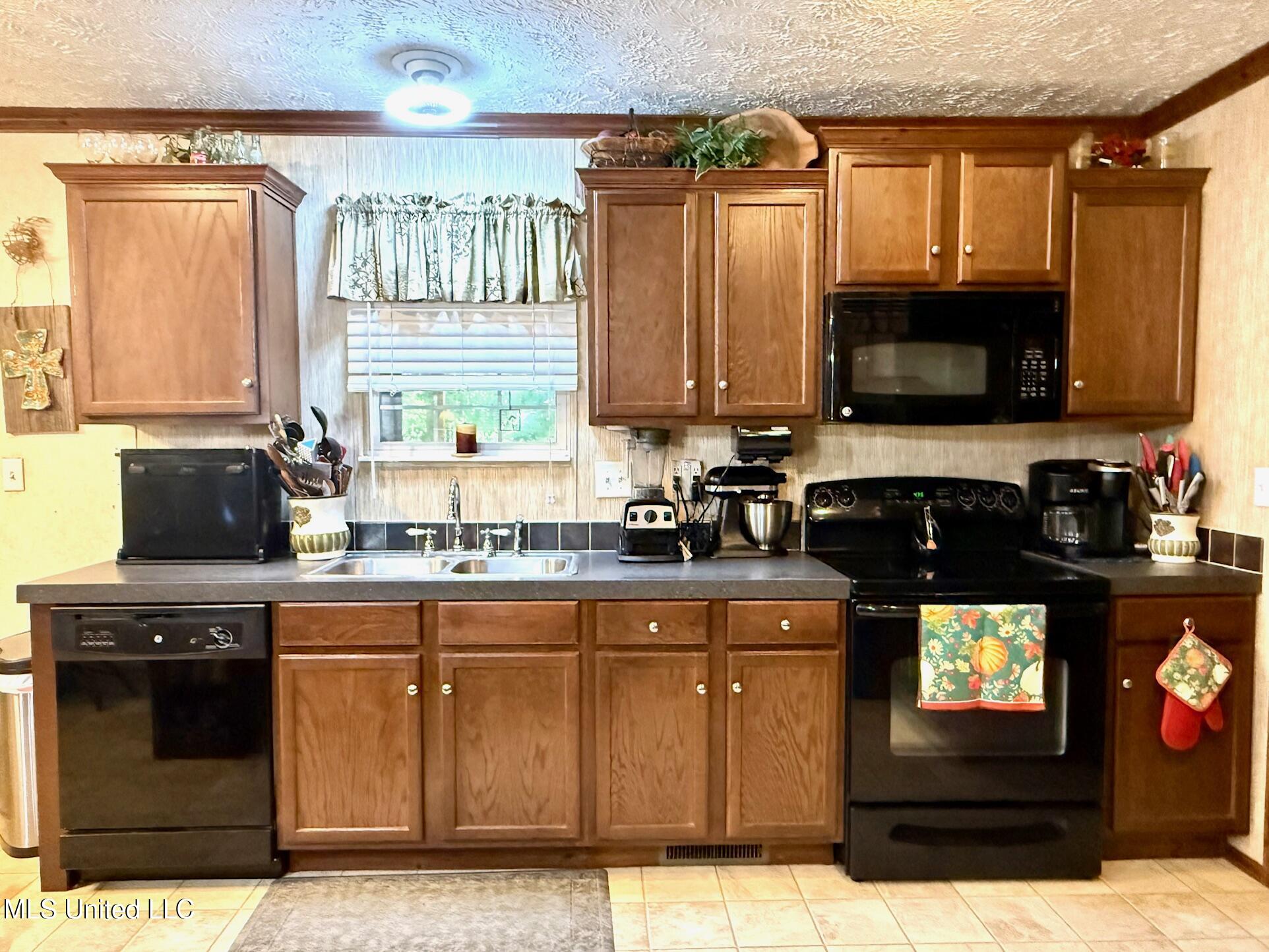 118 Craig Road Property Photo 26