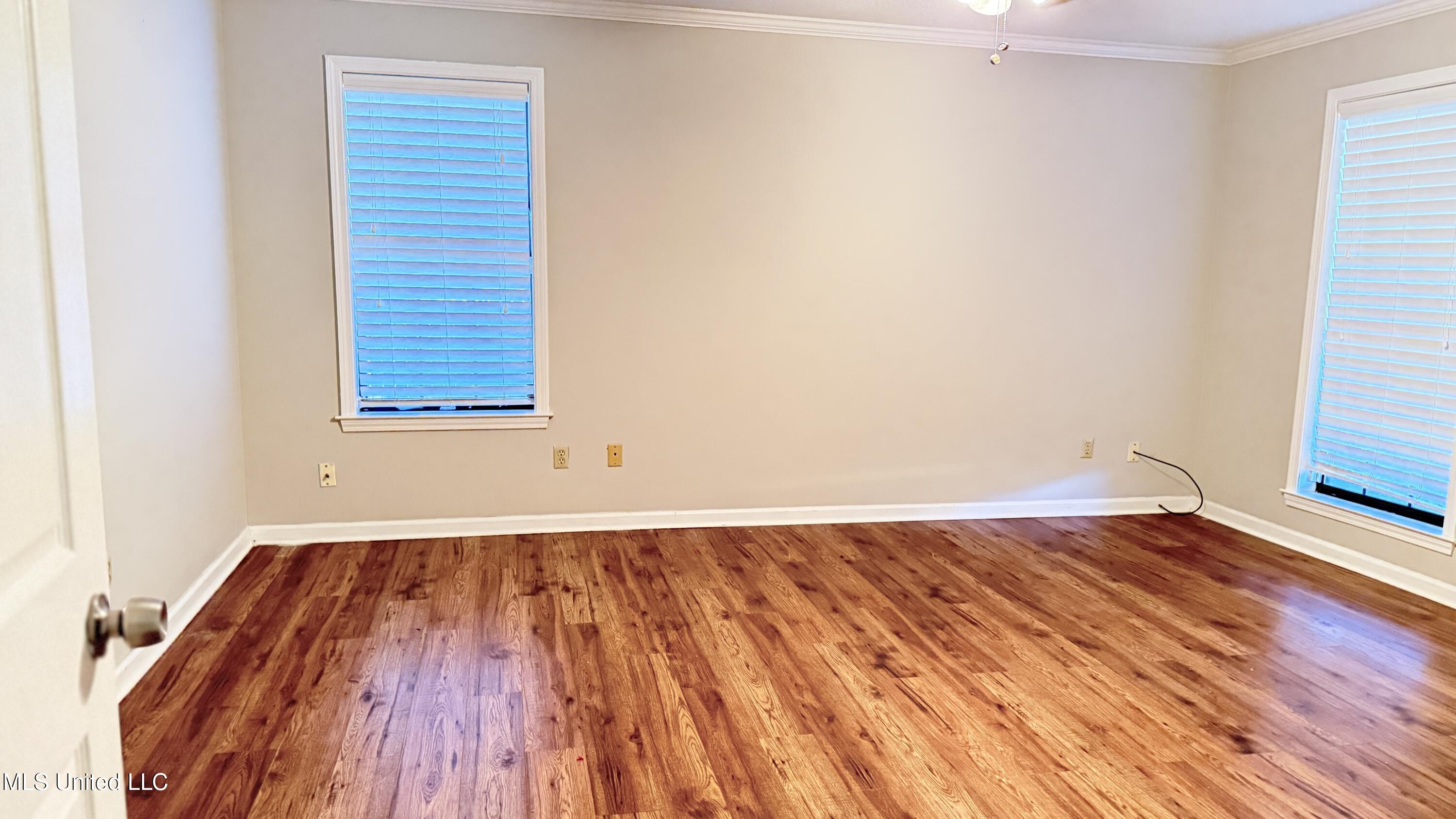 6641 Blue Spruce Drive Property Photo 5