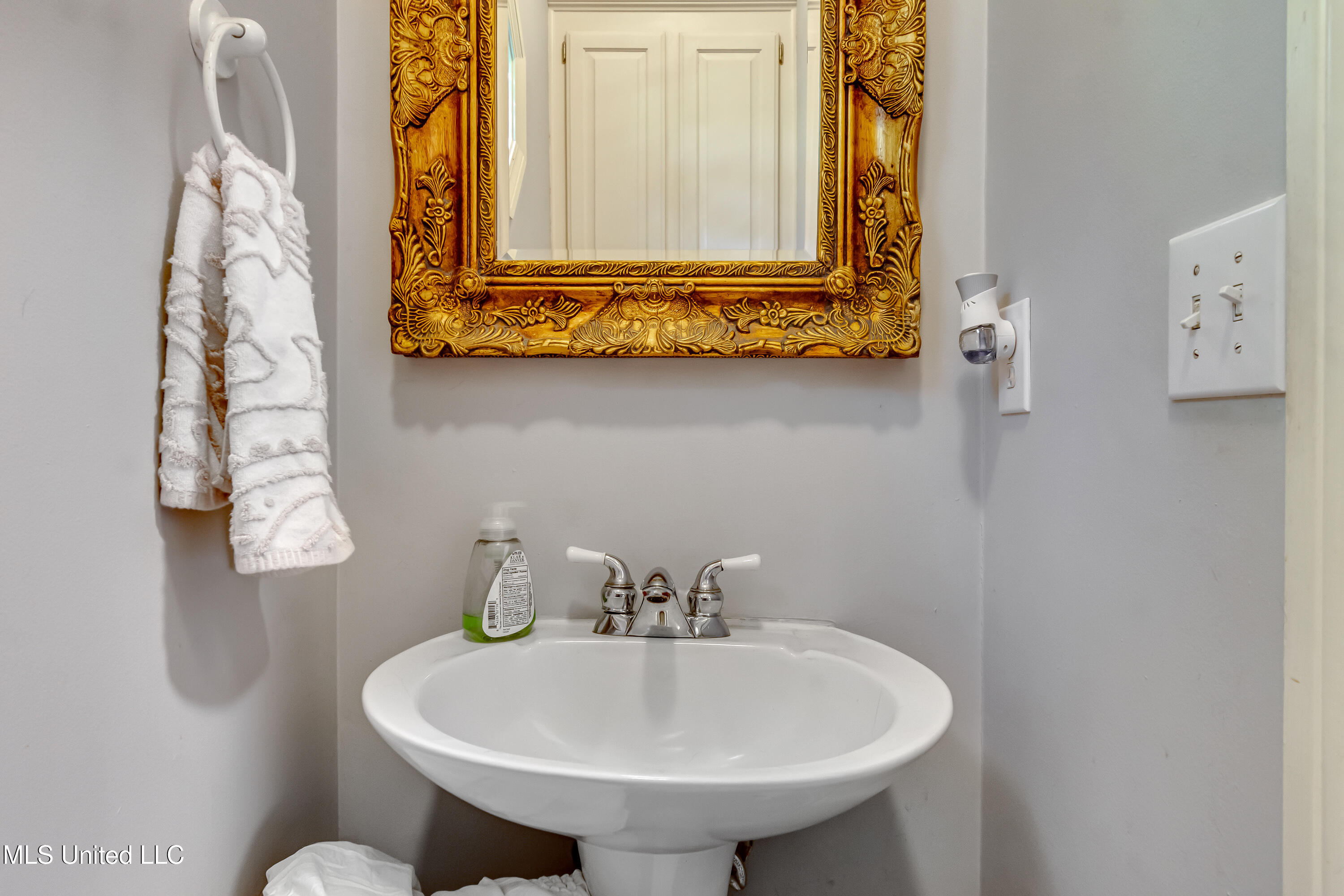 106 Begonia Lane Property Photo 19