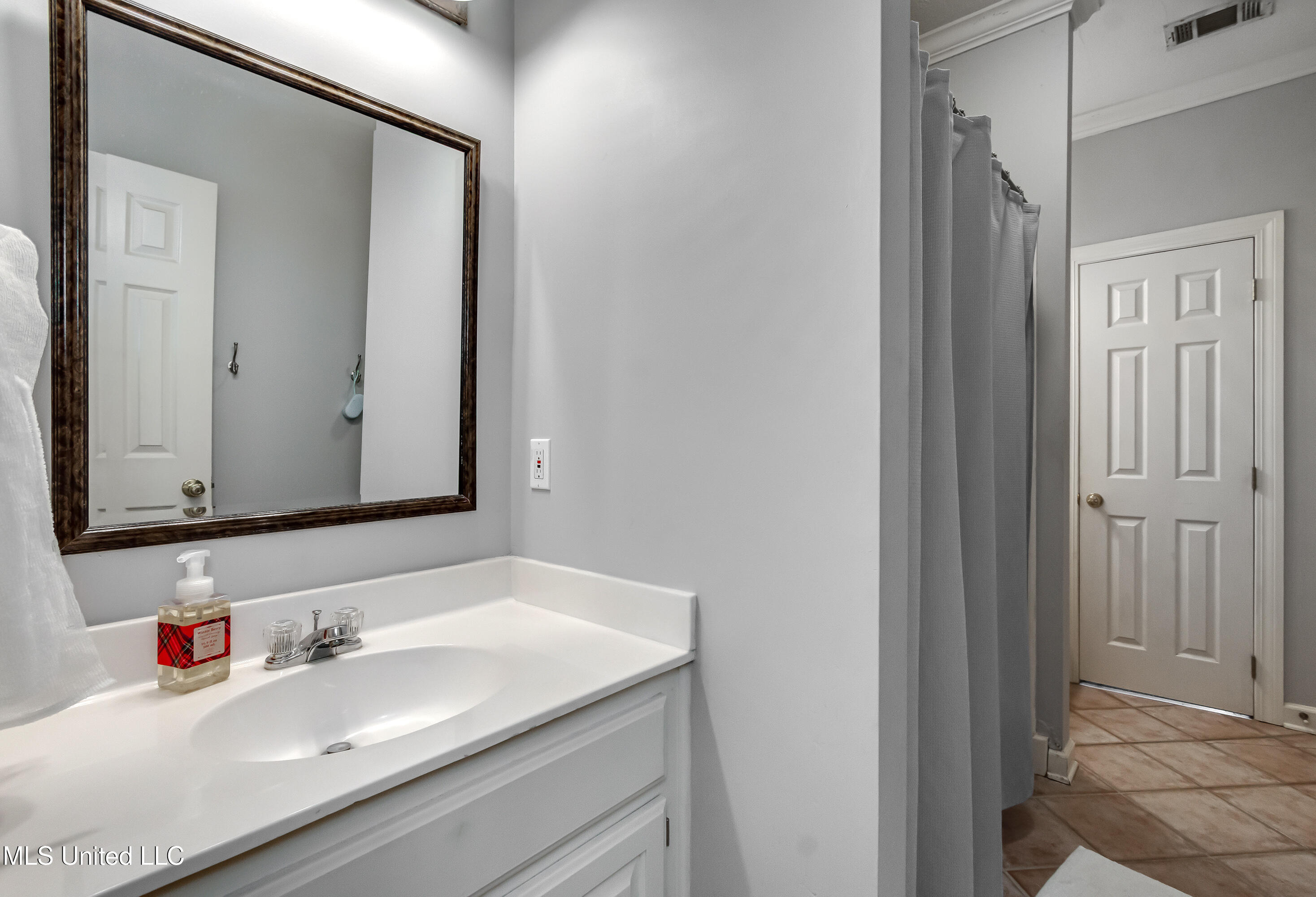 106 Begonia Lane Property Photo 37