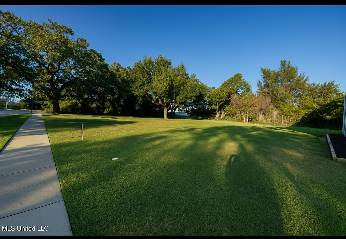 132 Holiday Avenue Property Photo 1