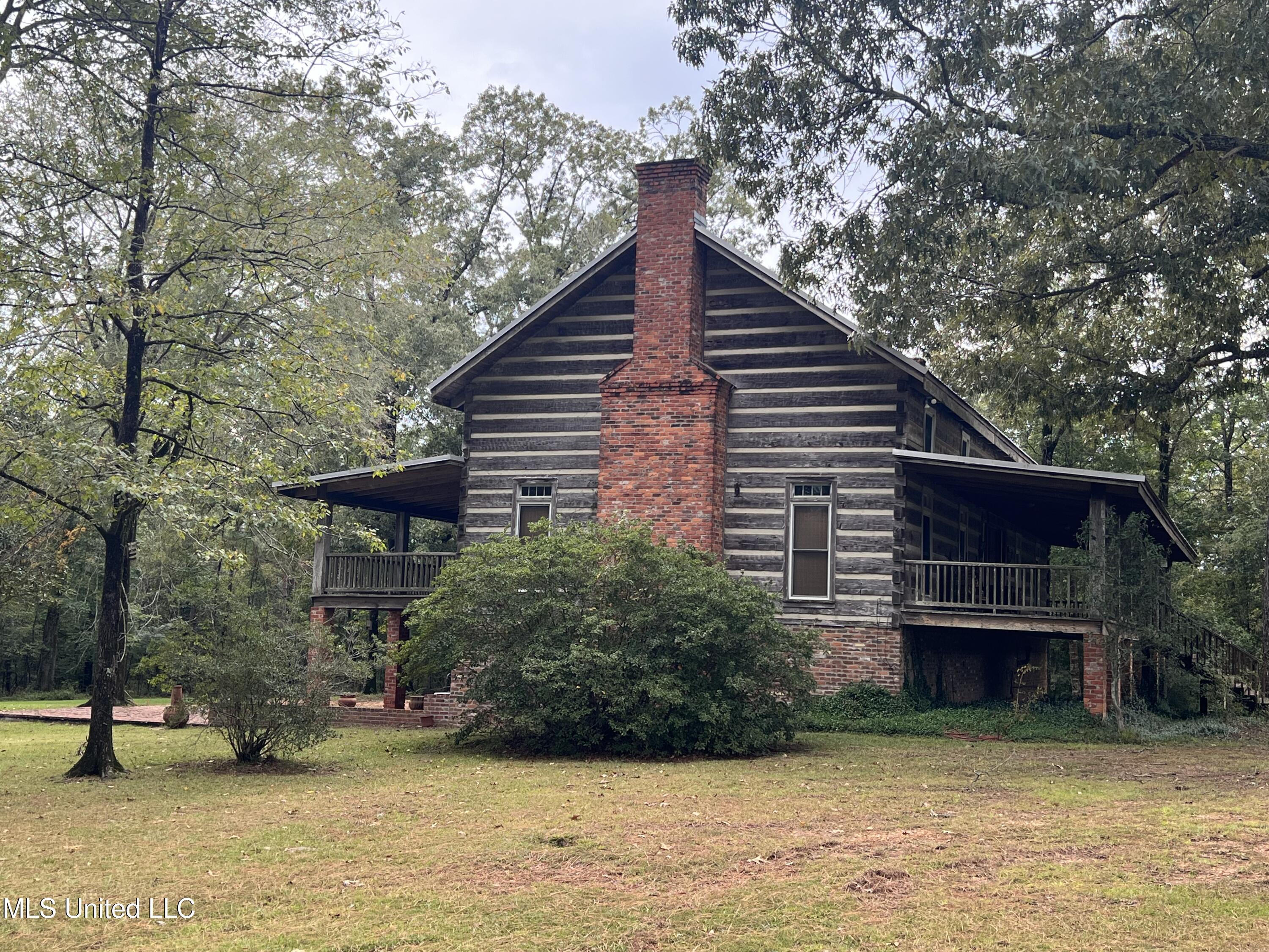 3930 Graves Road Property Photo 18