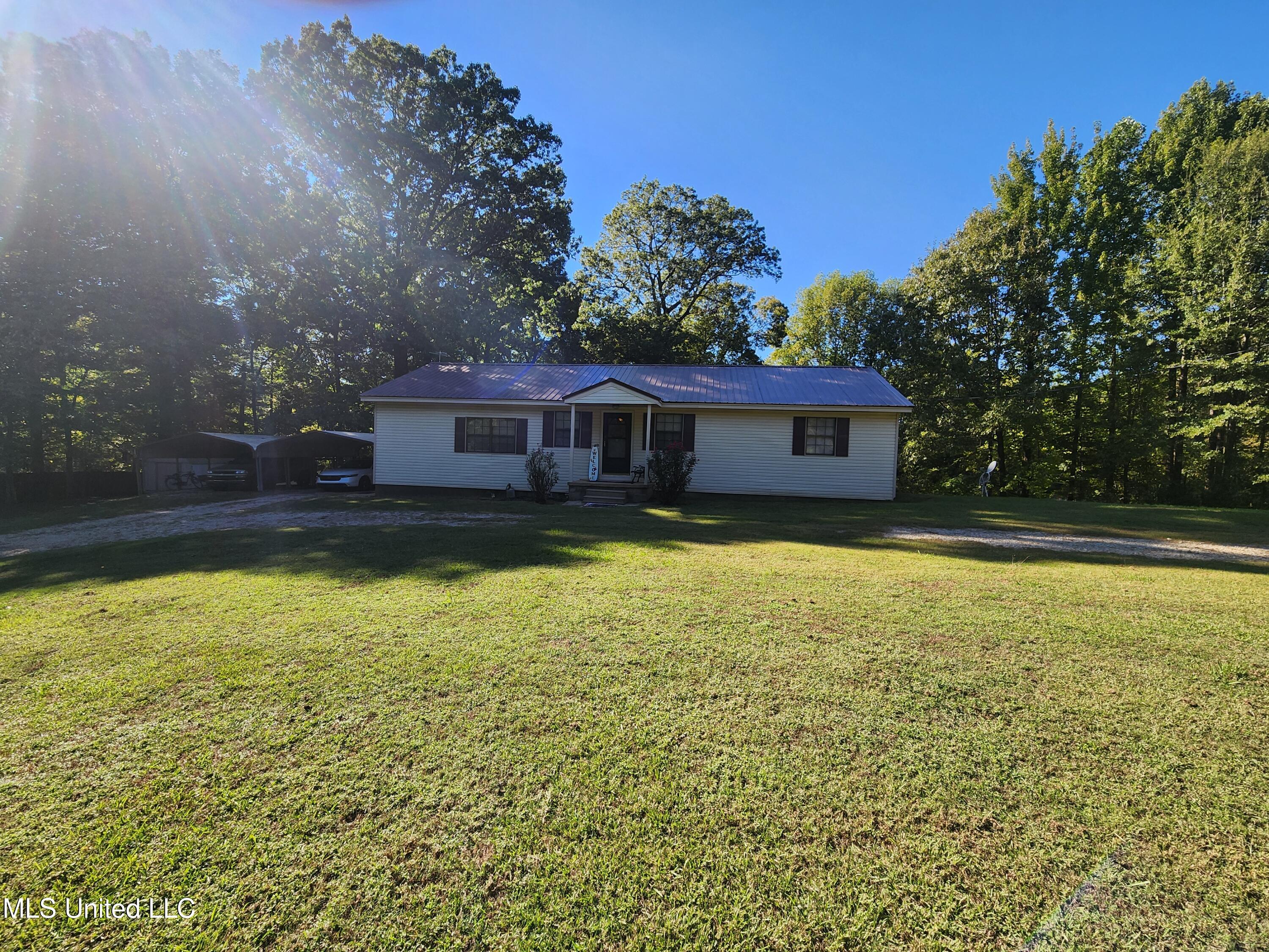 951 Wetonga Lane Property Photo 2