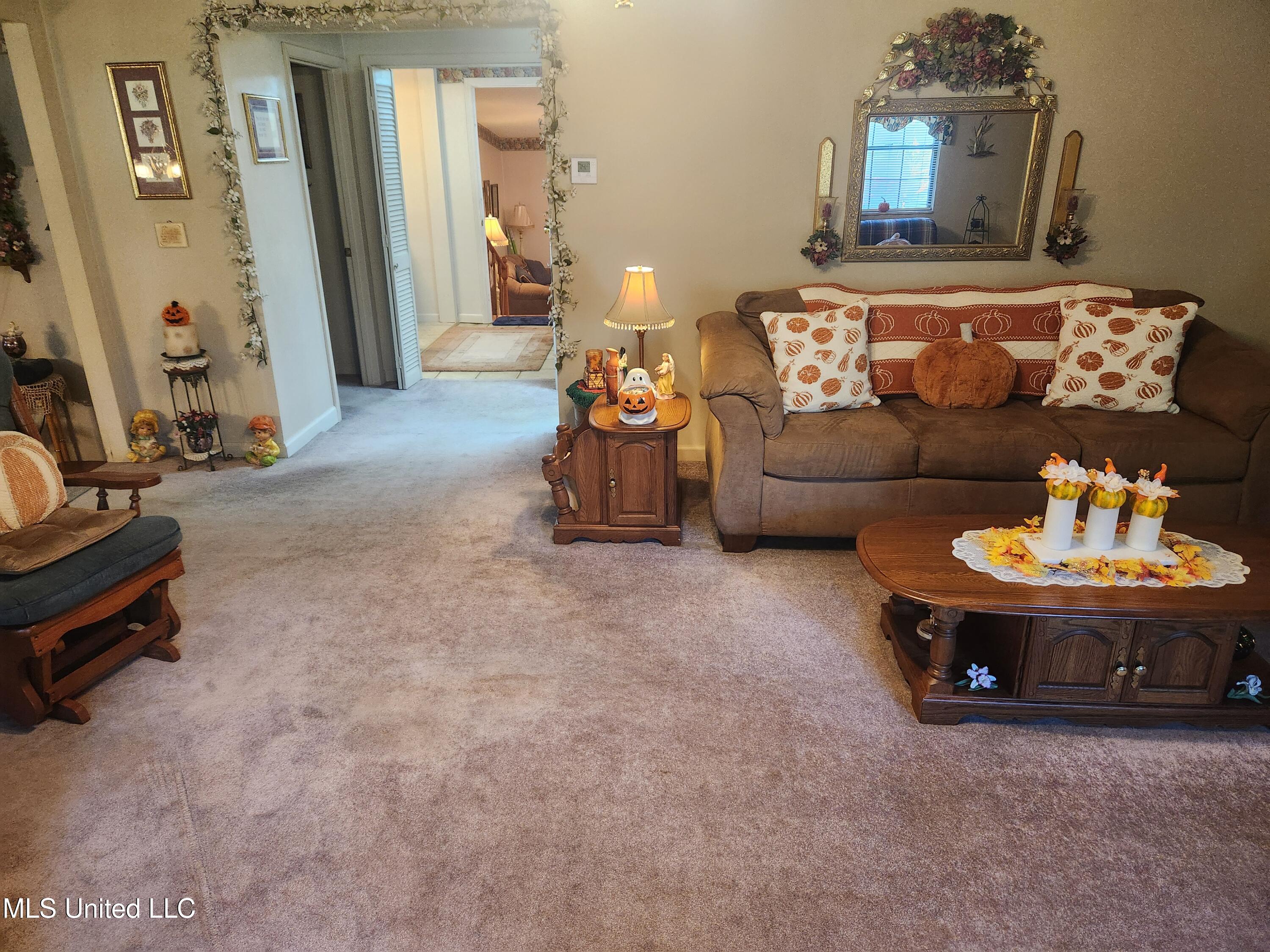 951 Wetonga Lane Property Photo 11