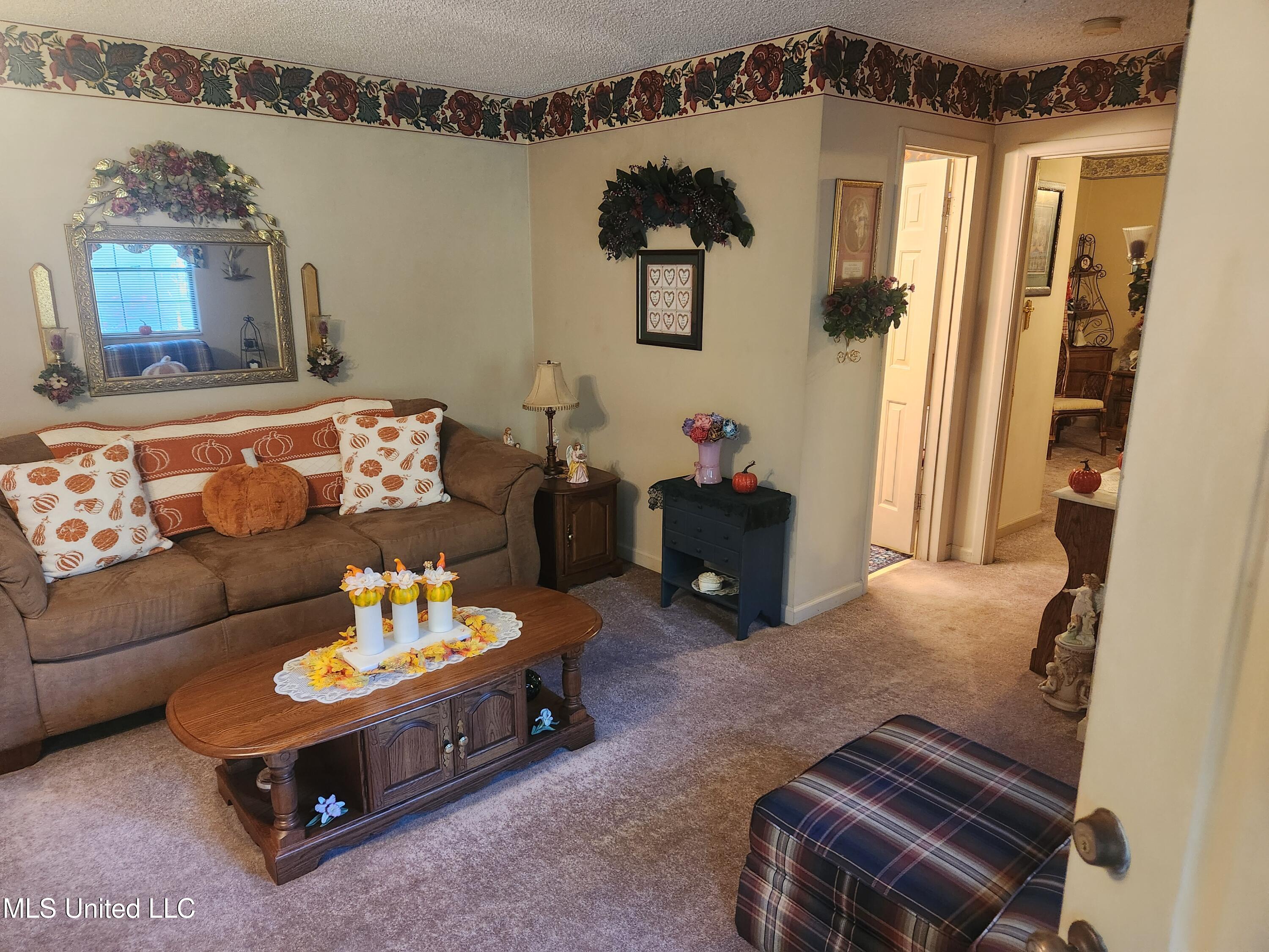 951 Wetonga Lane Property Photo 12