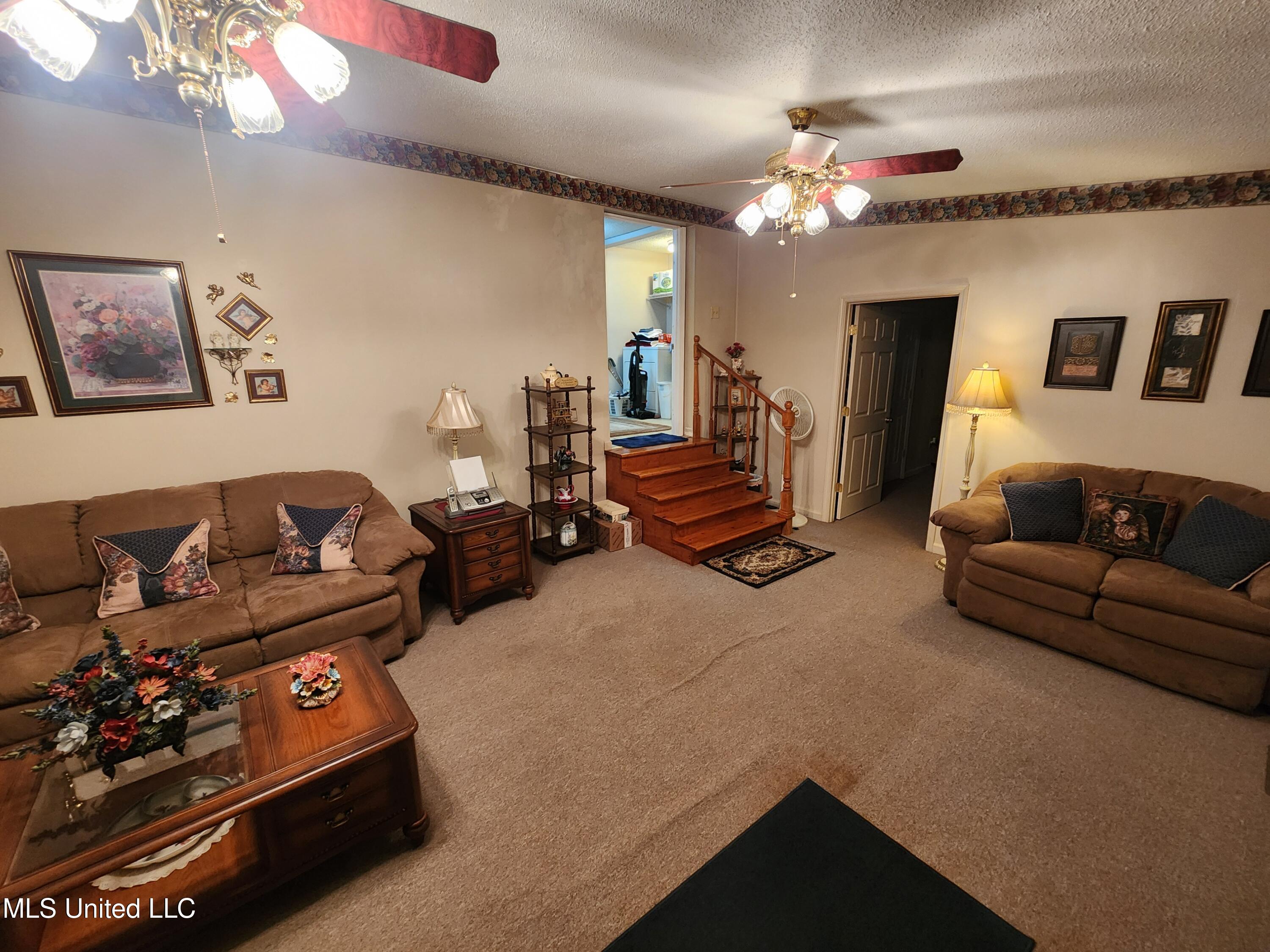 951 Wetonga Lane Property Photo 39