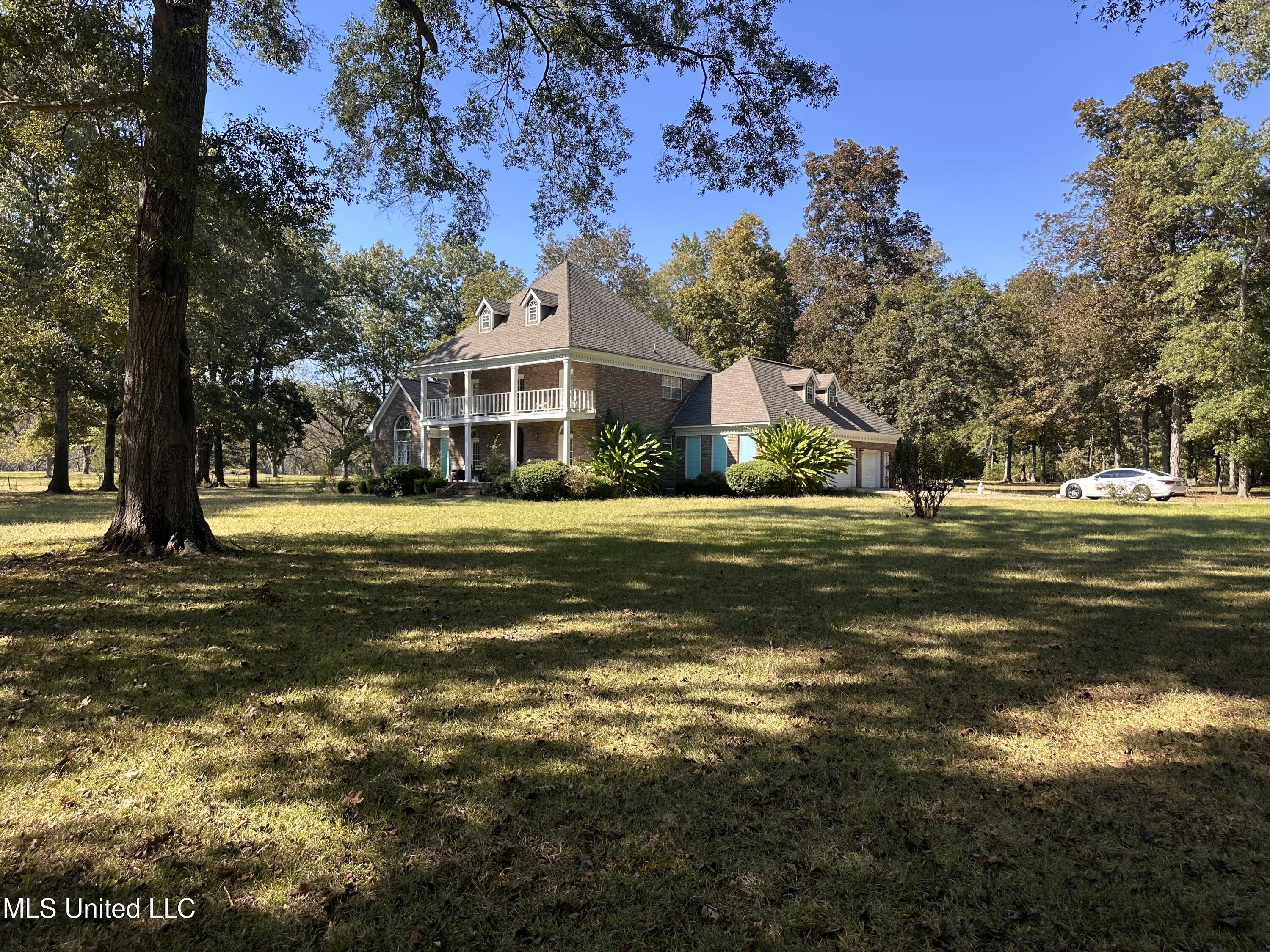 10050 N Highway 49 Property Photo 4