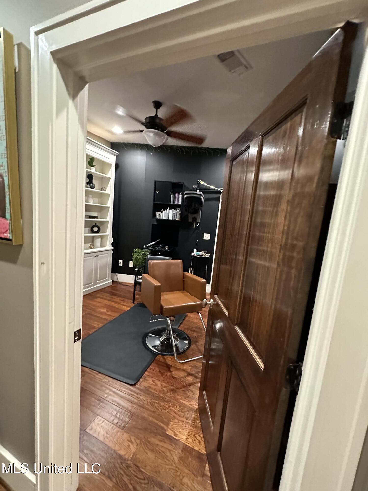 310 Delaware Avenue Property Photo 5