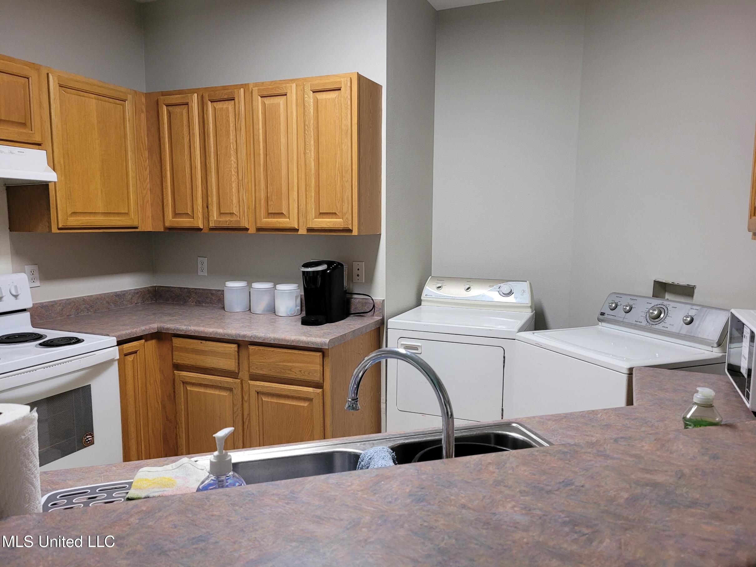 6265 W Itawamba Street Property Photo 6