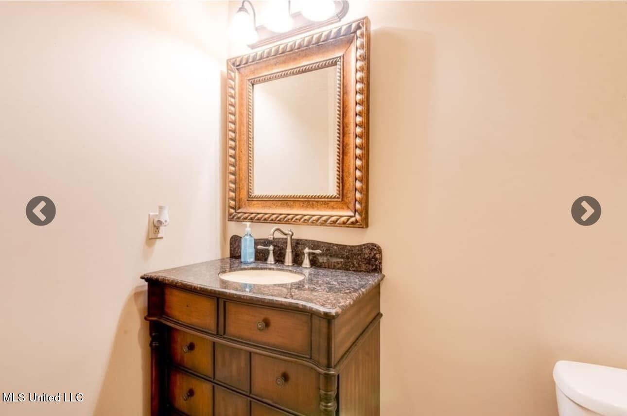 103 N Broadway Property Photo 20