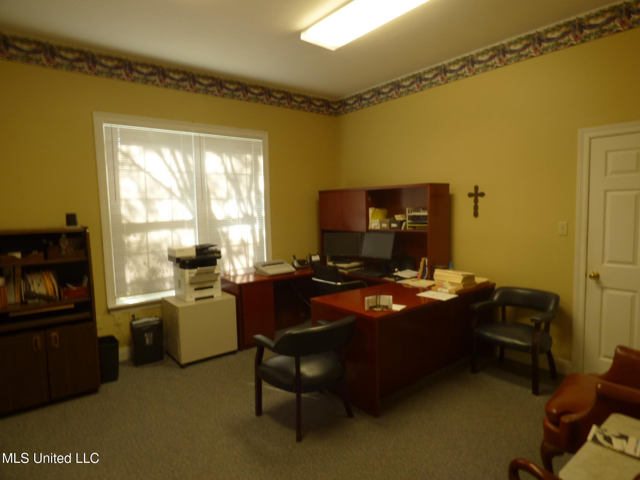 299 Apache Drive Property Photo 6