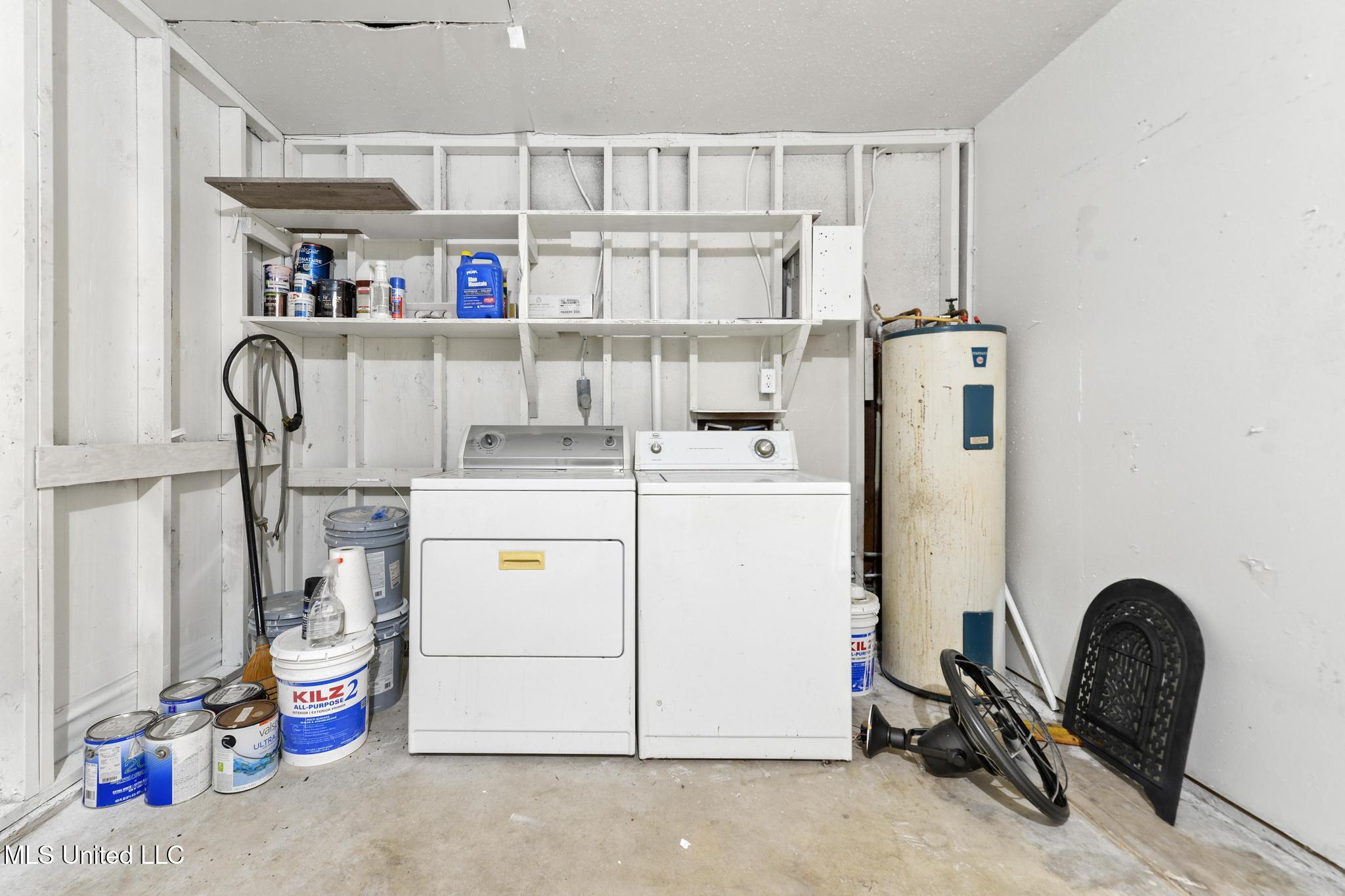 2612 San Lorenzo Street Property Photo 18