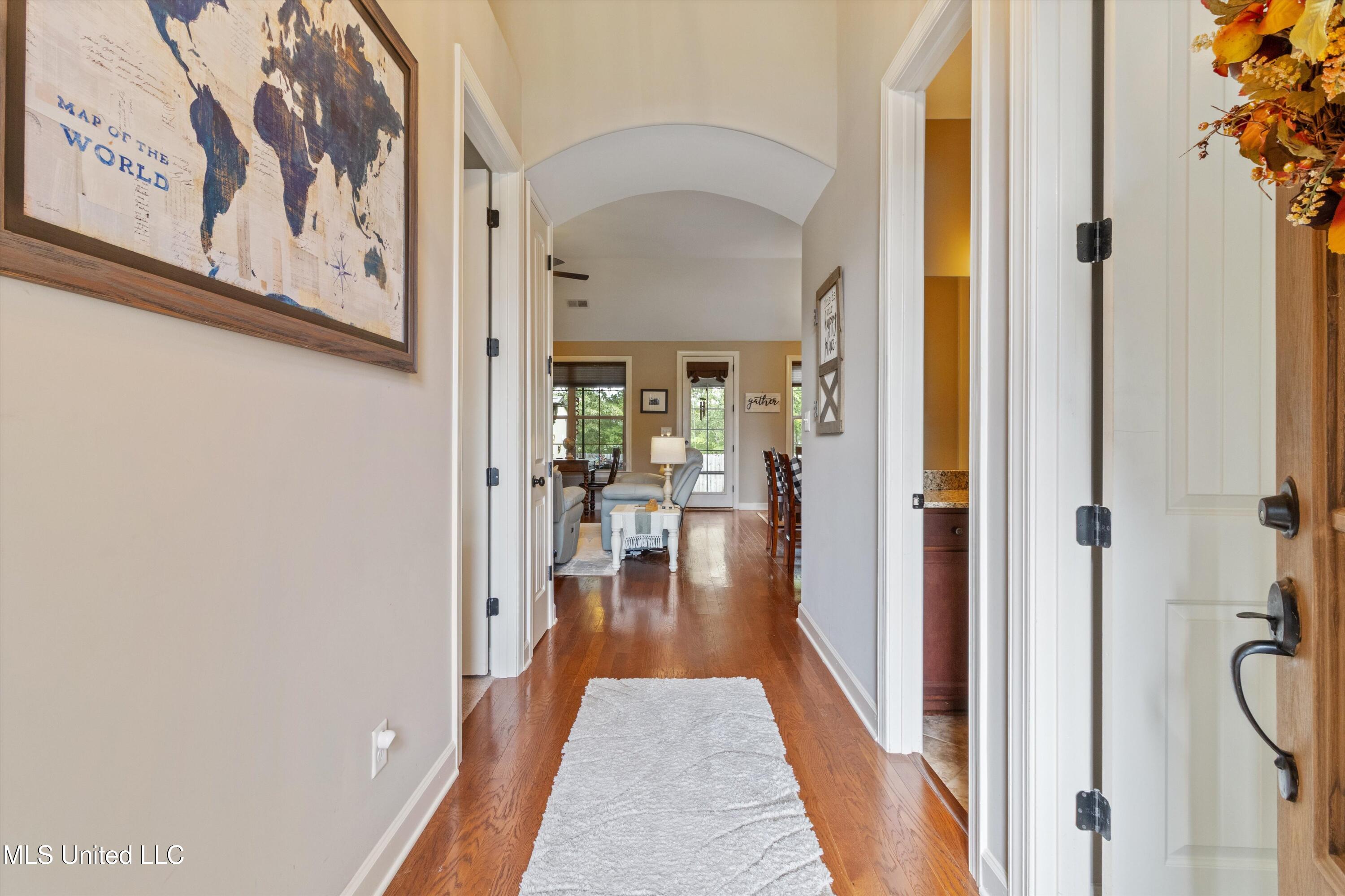 10488 Parker Dr Drive Property Photo 4