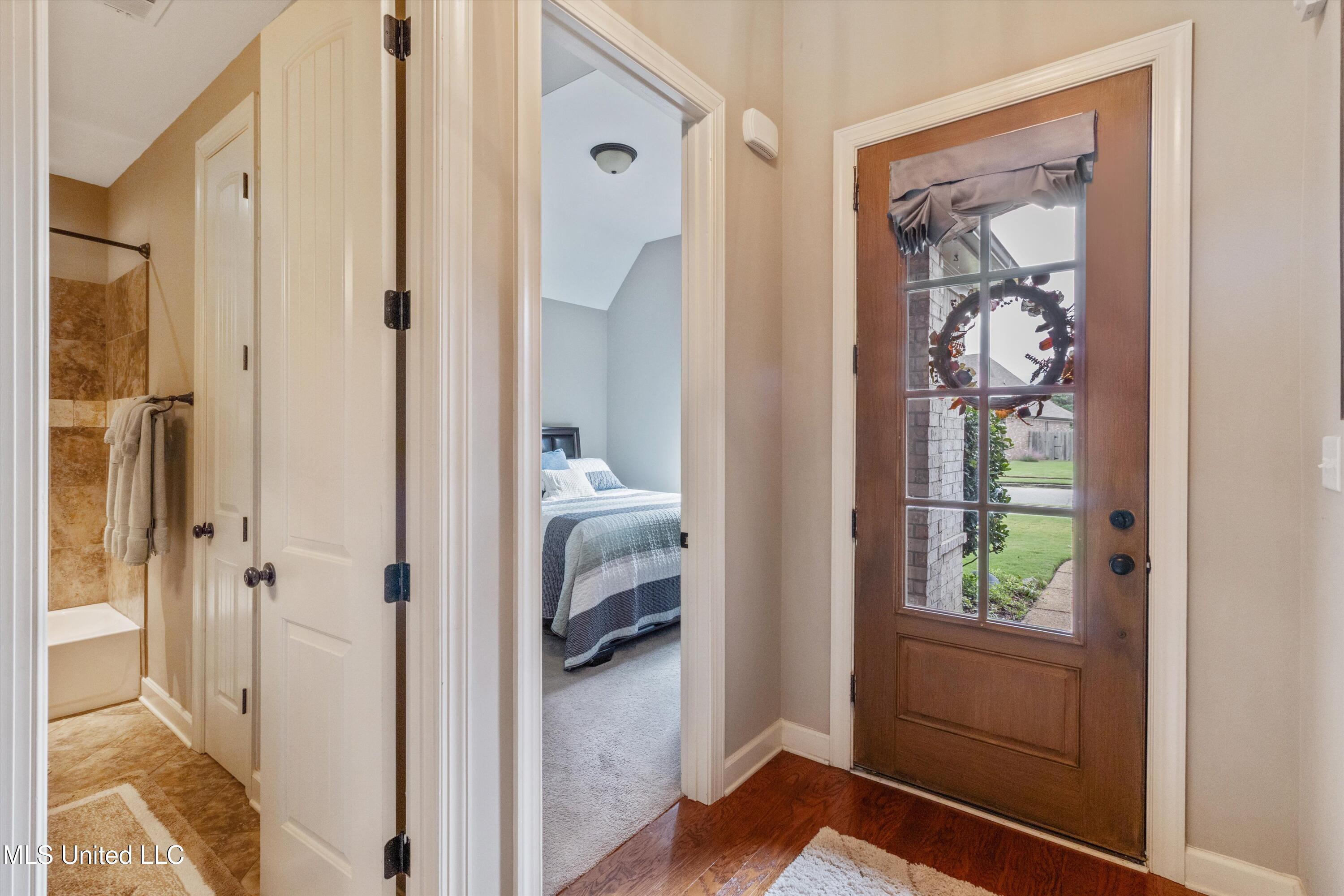 10488 Parker Dr Drive Property Photo 5