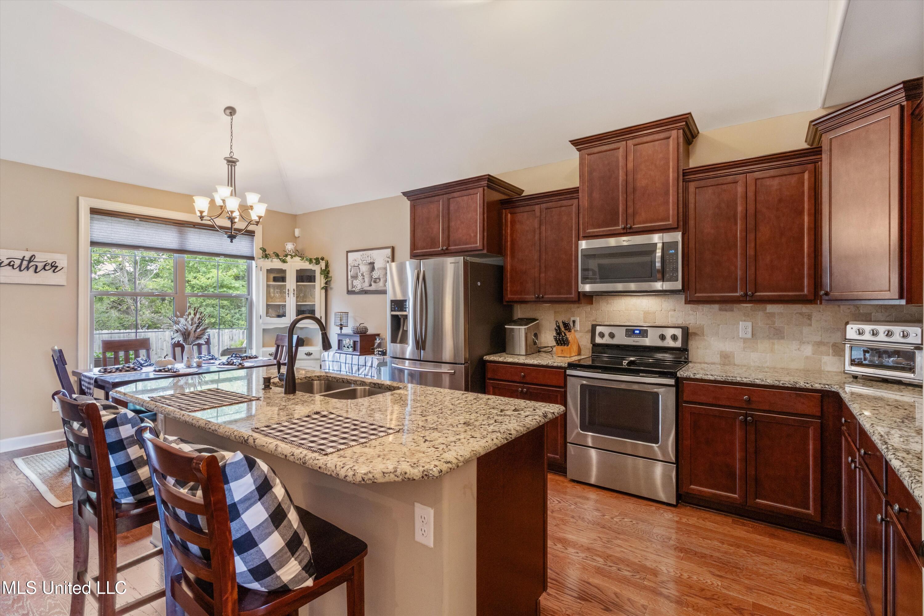 10488 Parker Dr Drive Property Photo 11