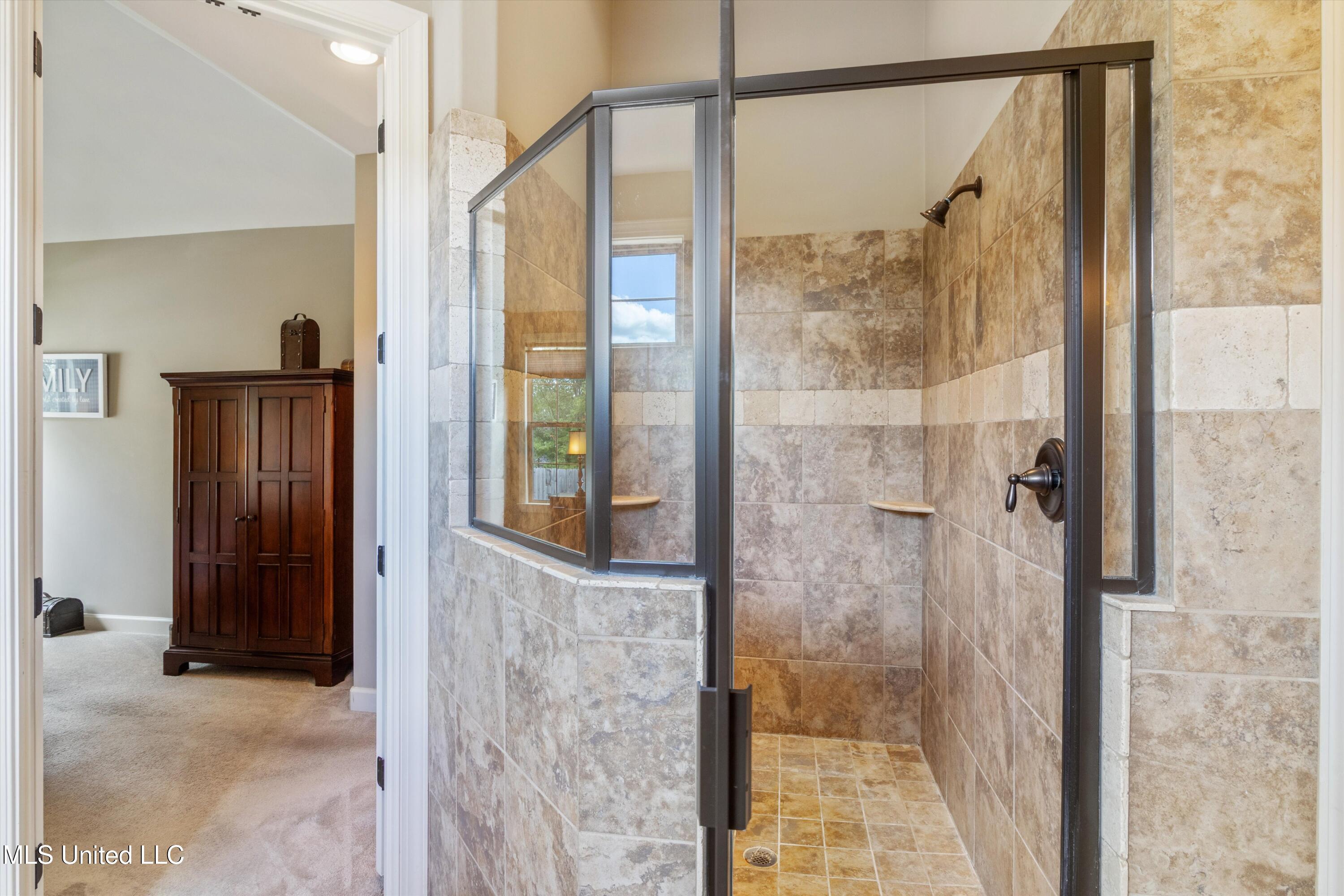 10488 Parker Dr Drive Property Photo 17