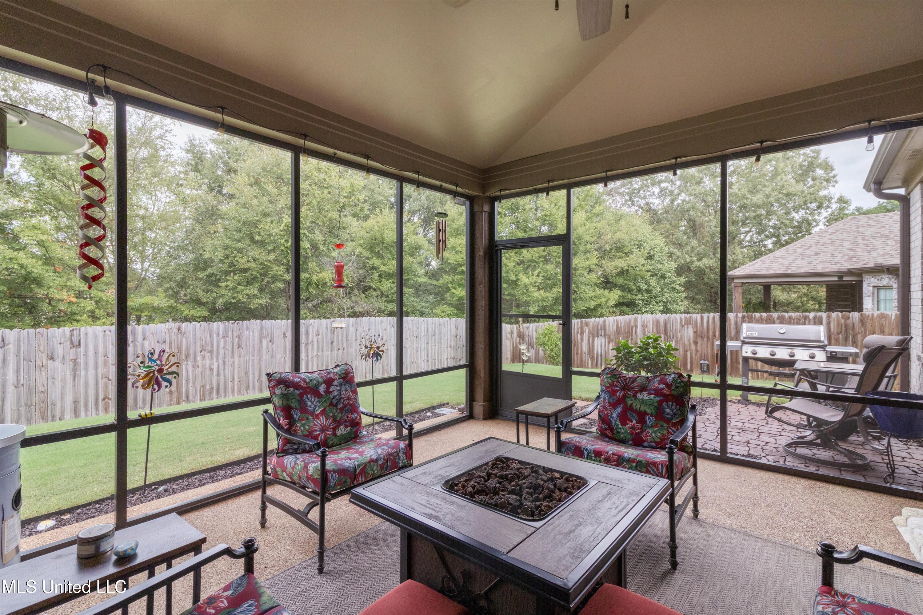 10488 Parker Dr Drive Property Photo 23