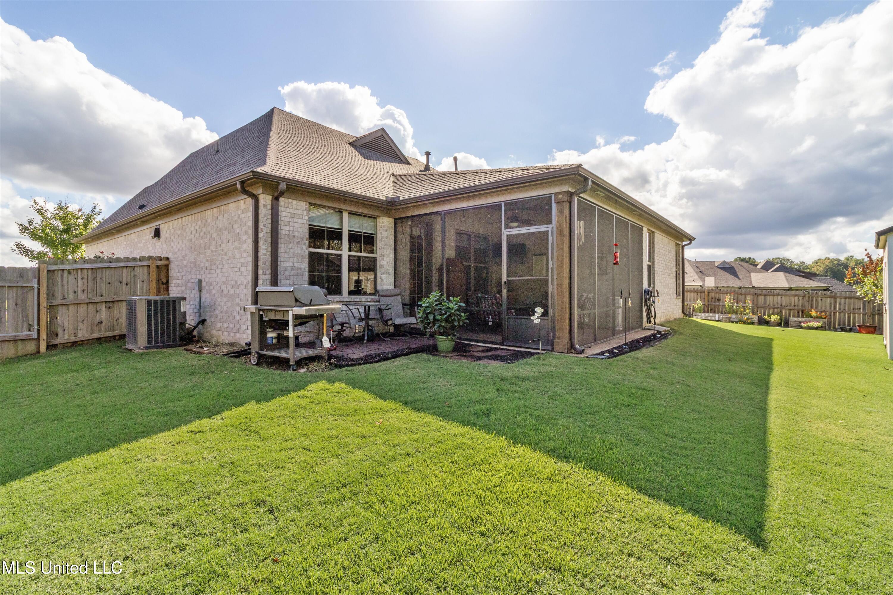 10488 Parker Dr Drive Property Photo 25