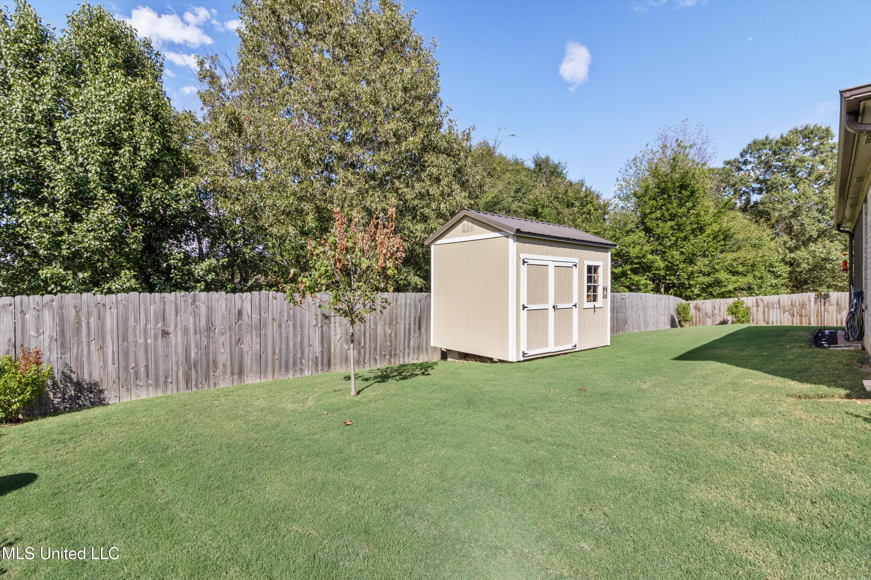 10488 Parker Dr Drive Property Photo 27