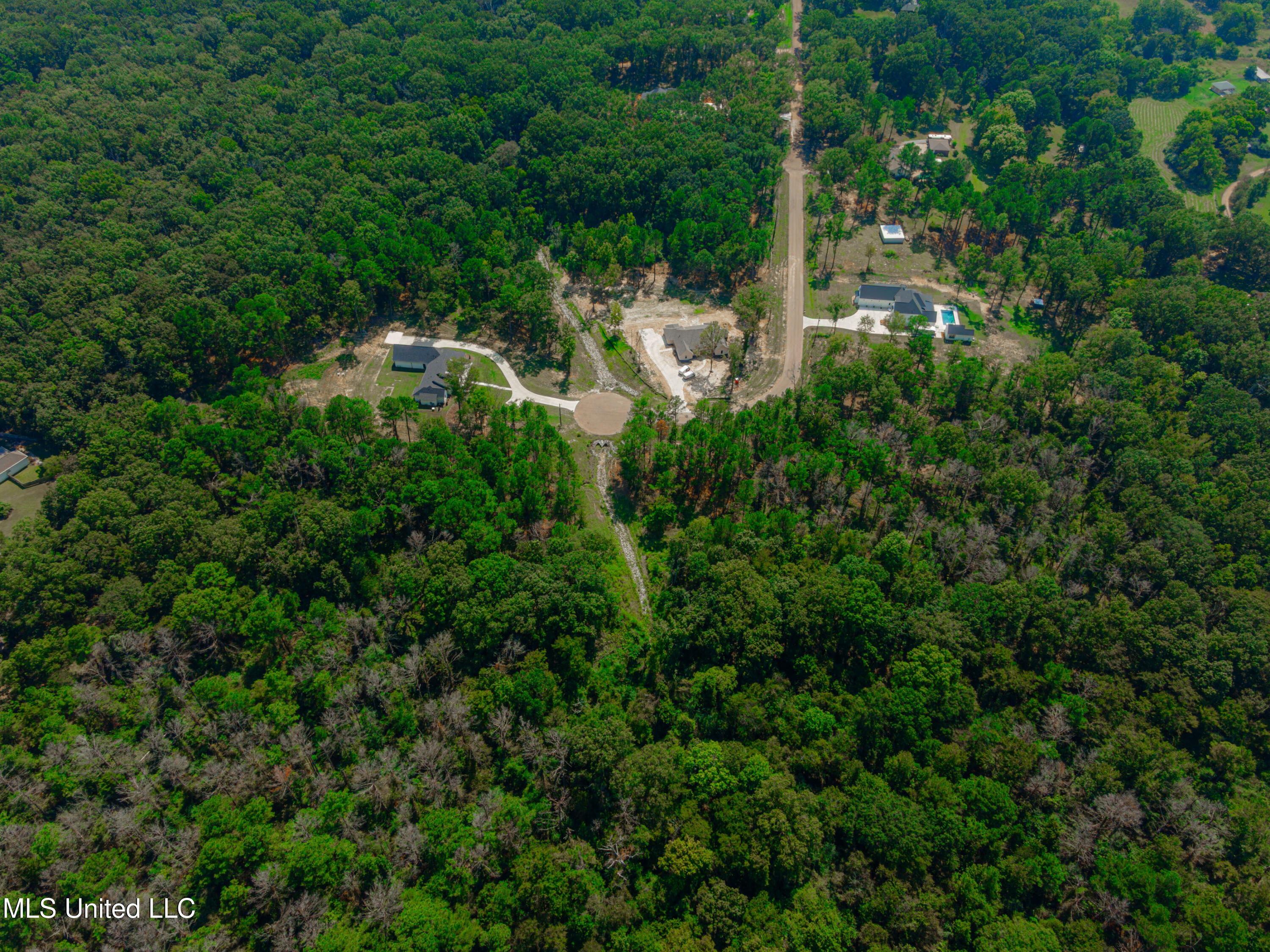 167 Hunters Cove Property Photo 6