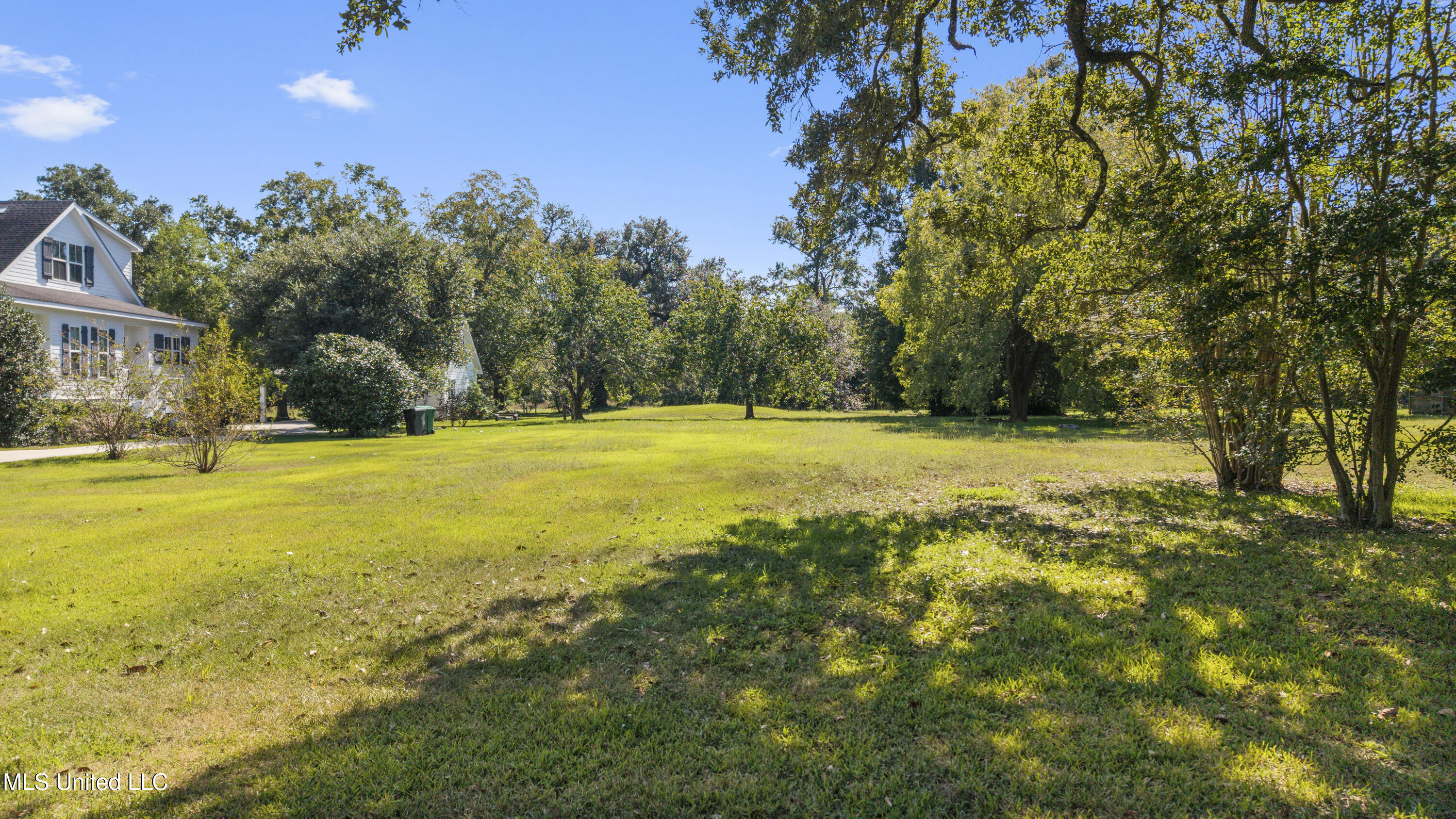 St. Charles Lot Street Property Photo 2