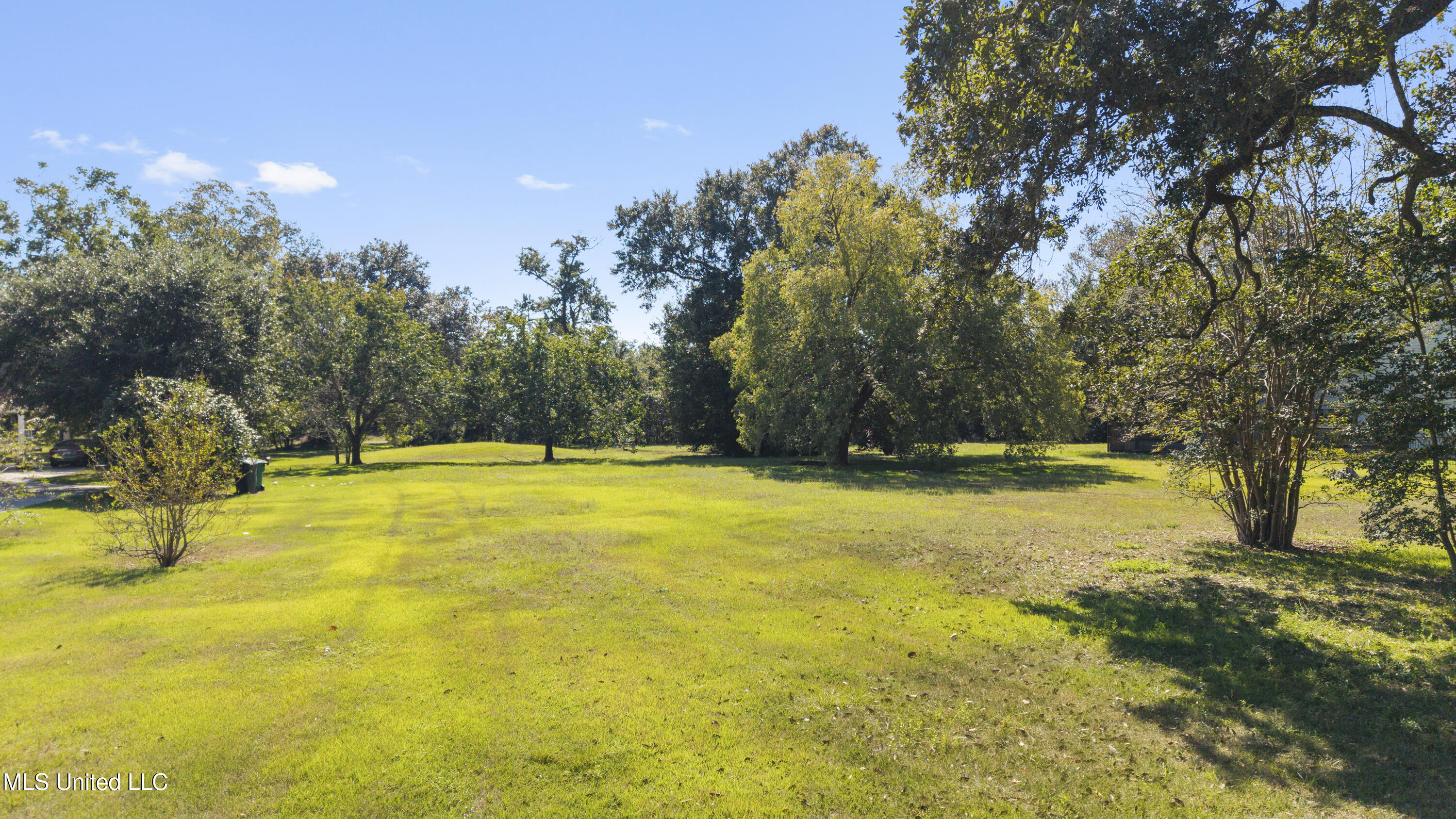 St. Charles Lot Street Property Photo 6