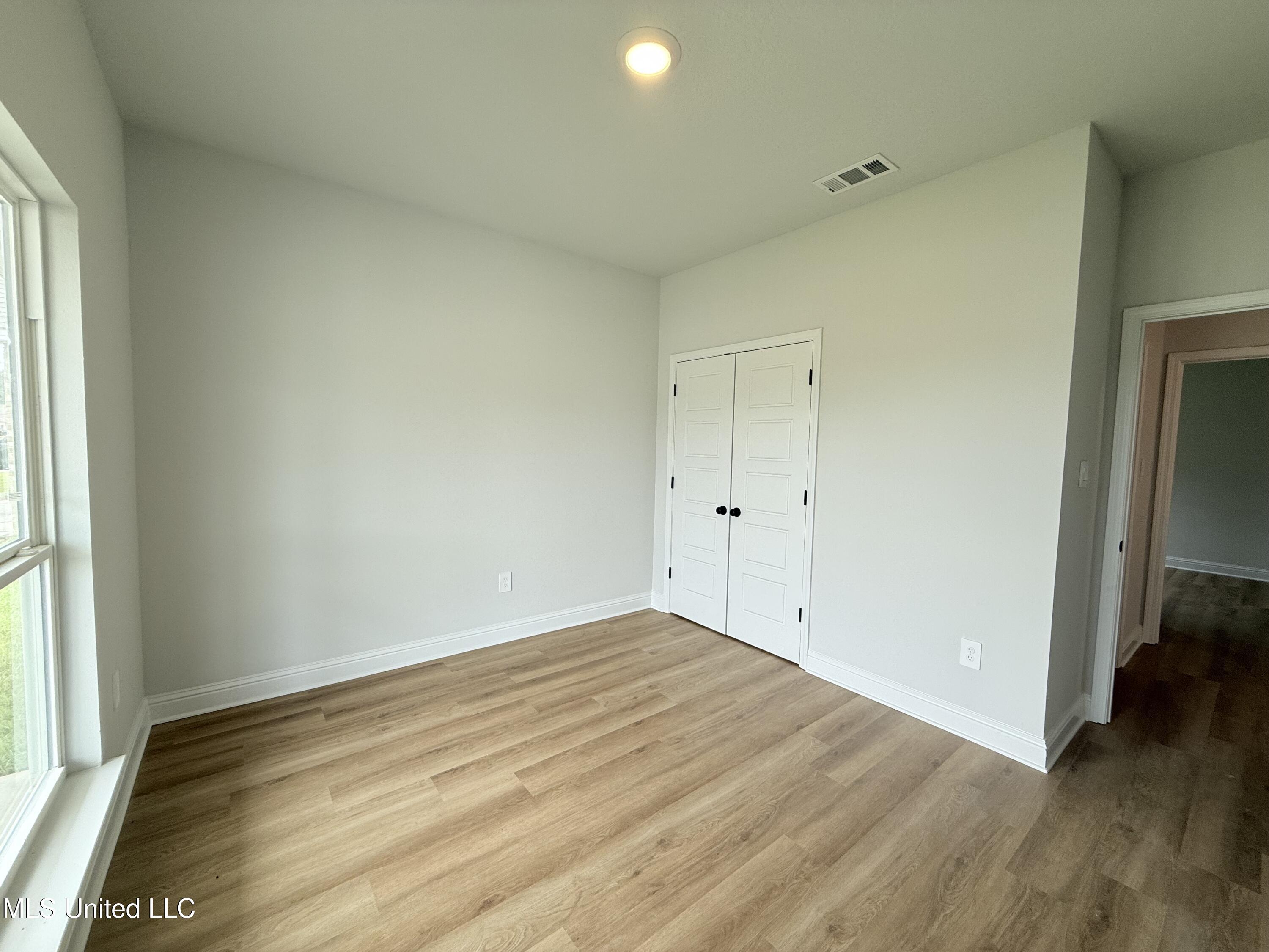 13505 Sarus Drive Property Photo 9