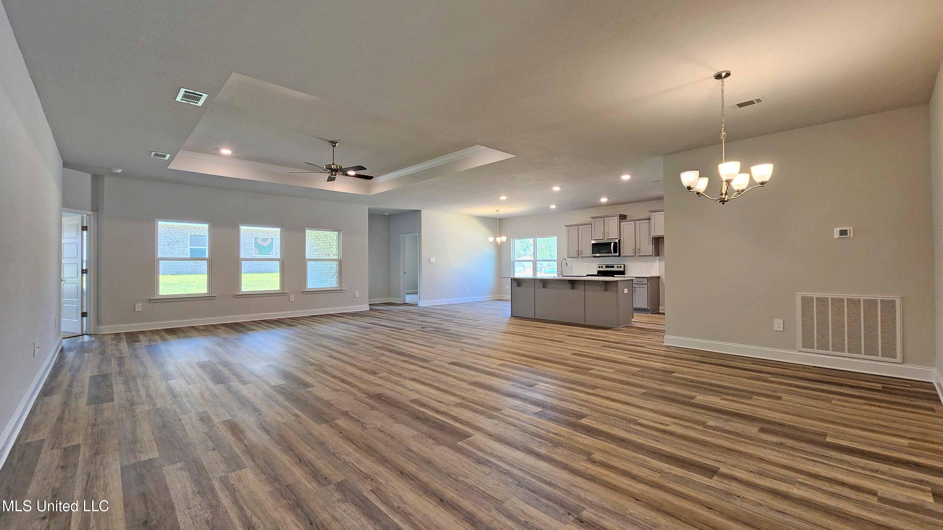 13505 Sarus Drive Property Photo 16