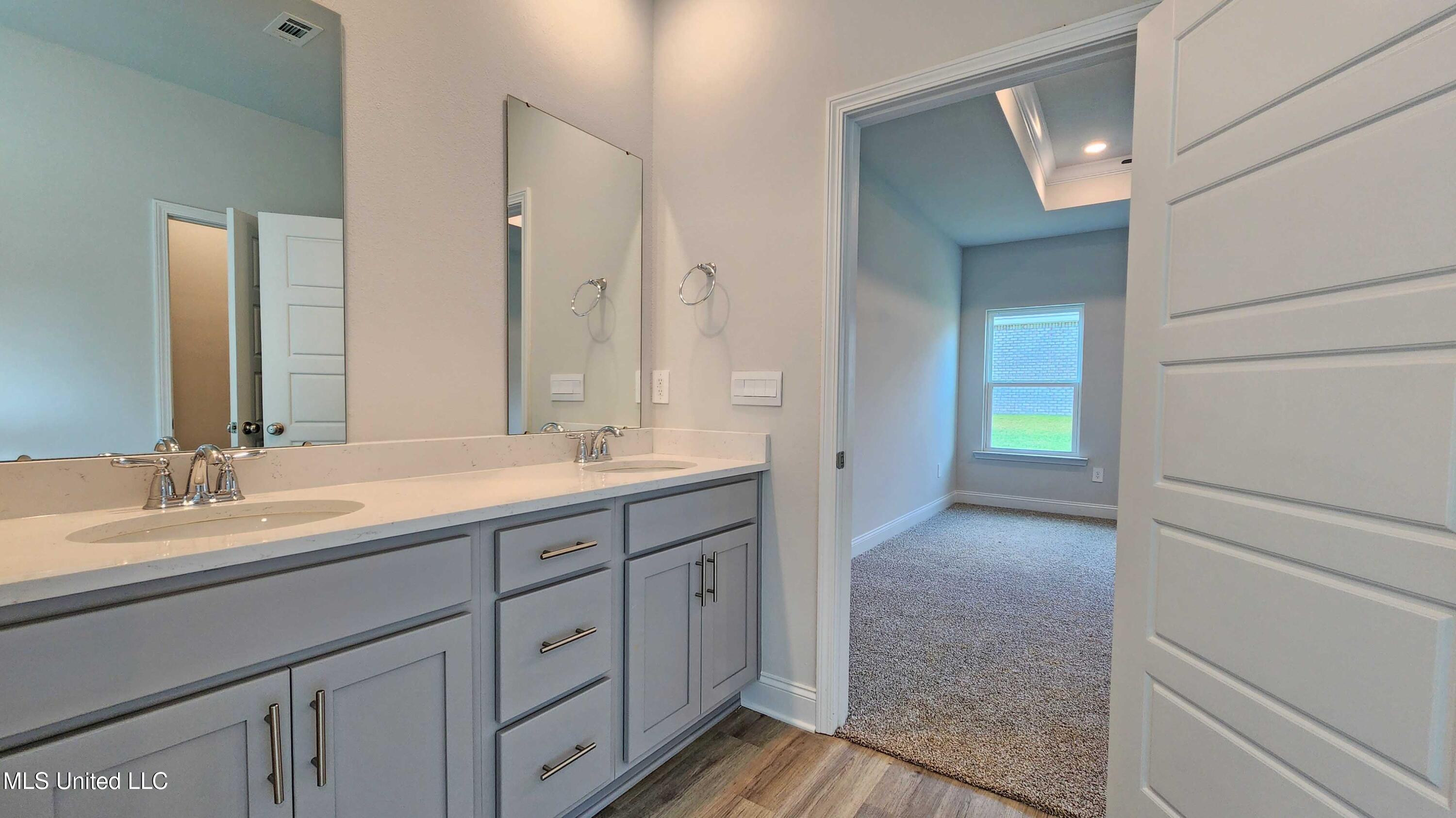 13505 Sarus Drive Property Photo 29