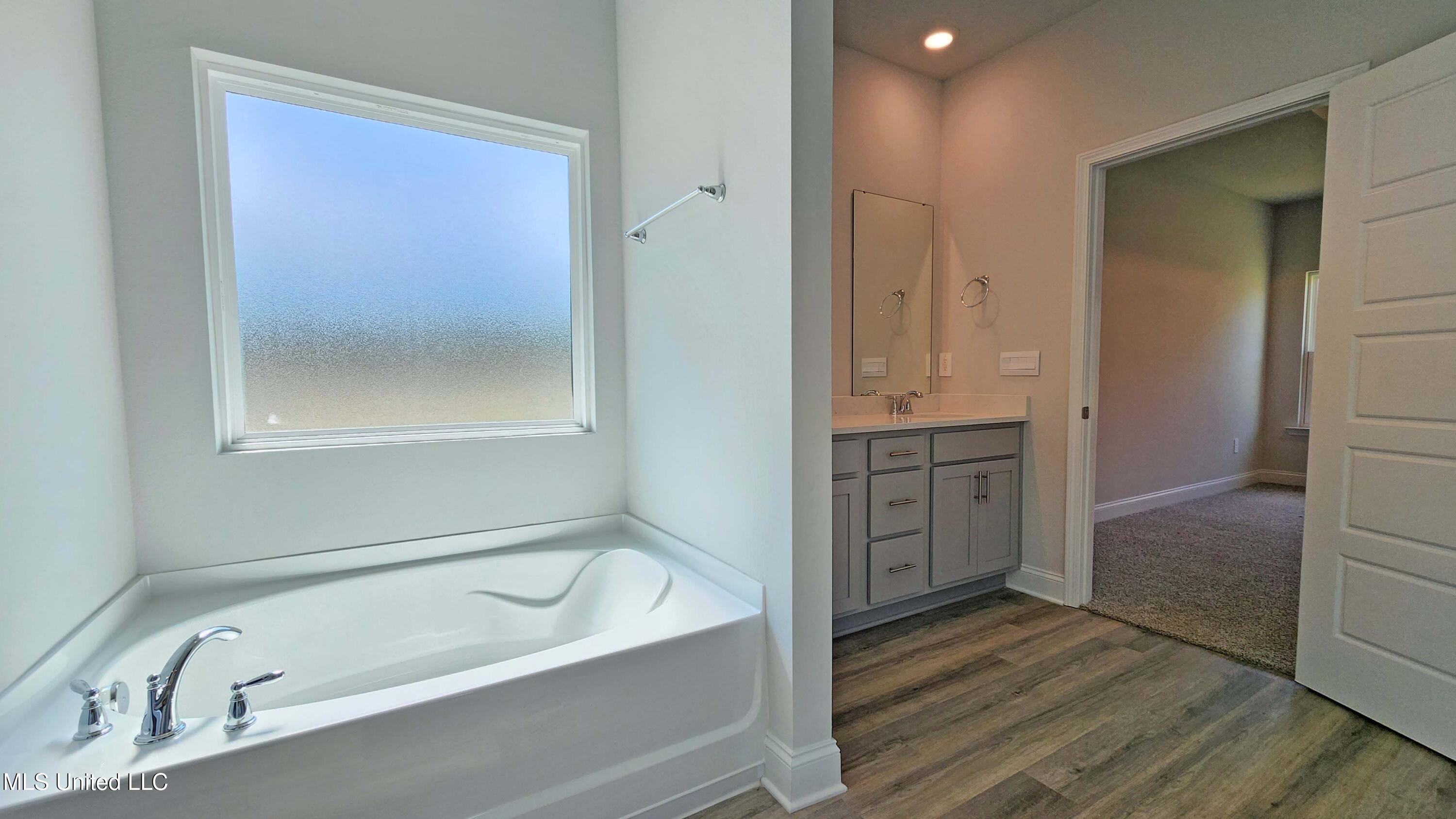 13505 Sarus Drive Property Photo 32