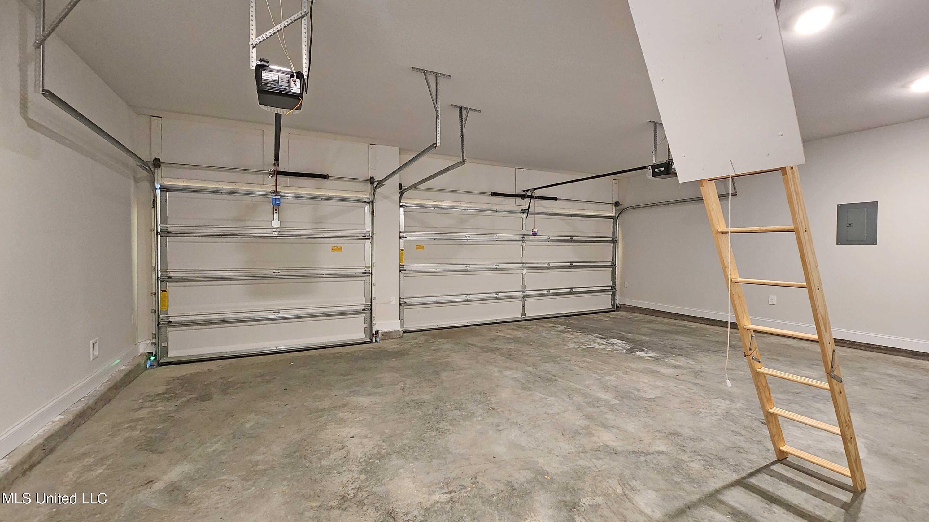 13505 Sarus Drive Property Photo 33