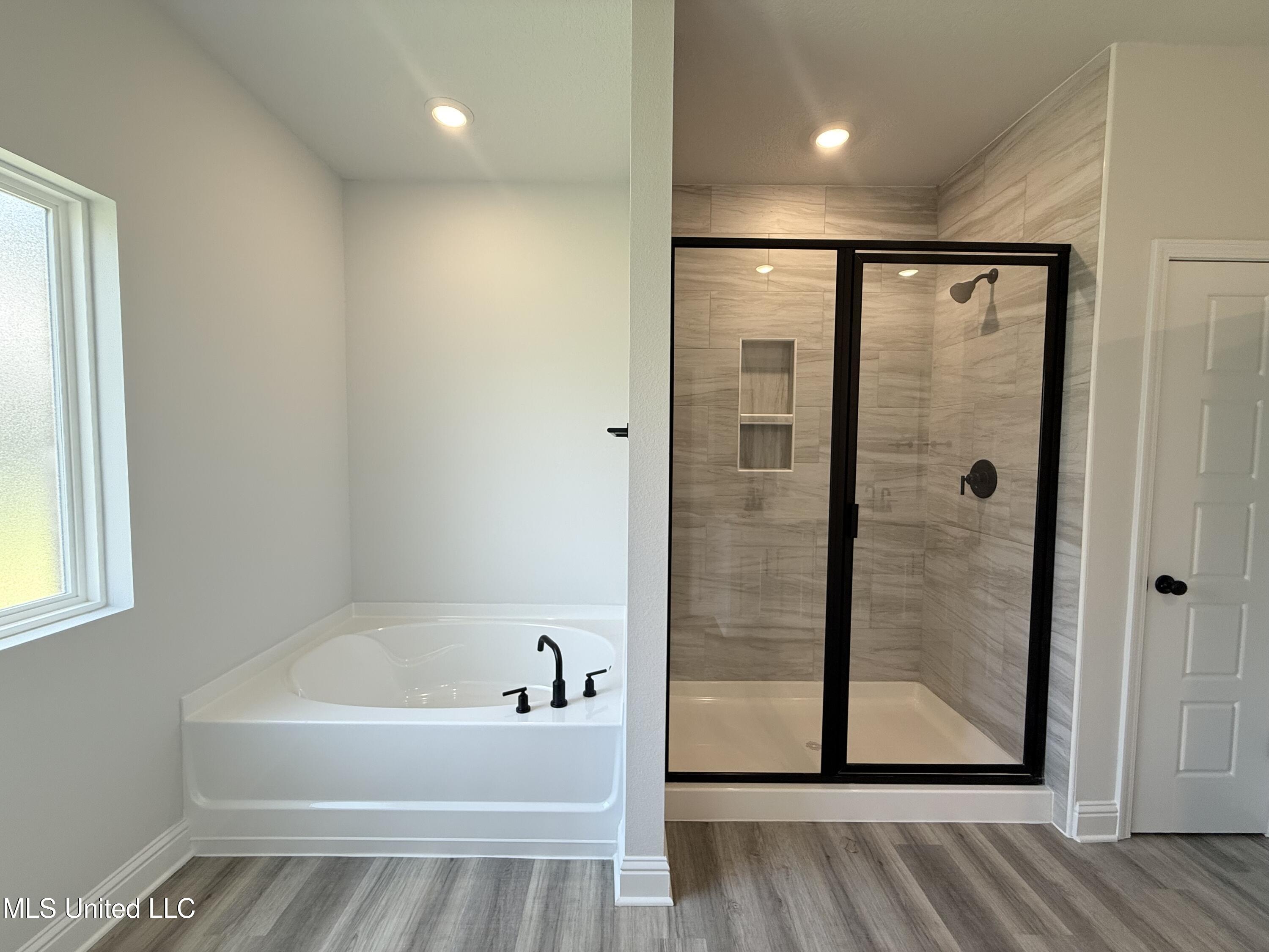 13509 Sarus Drive Property Photo 5