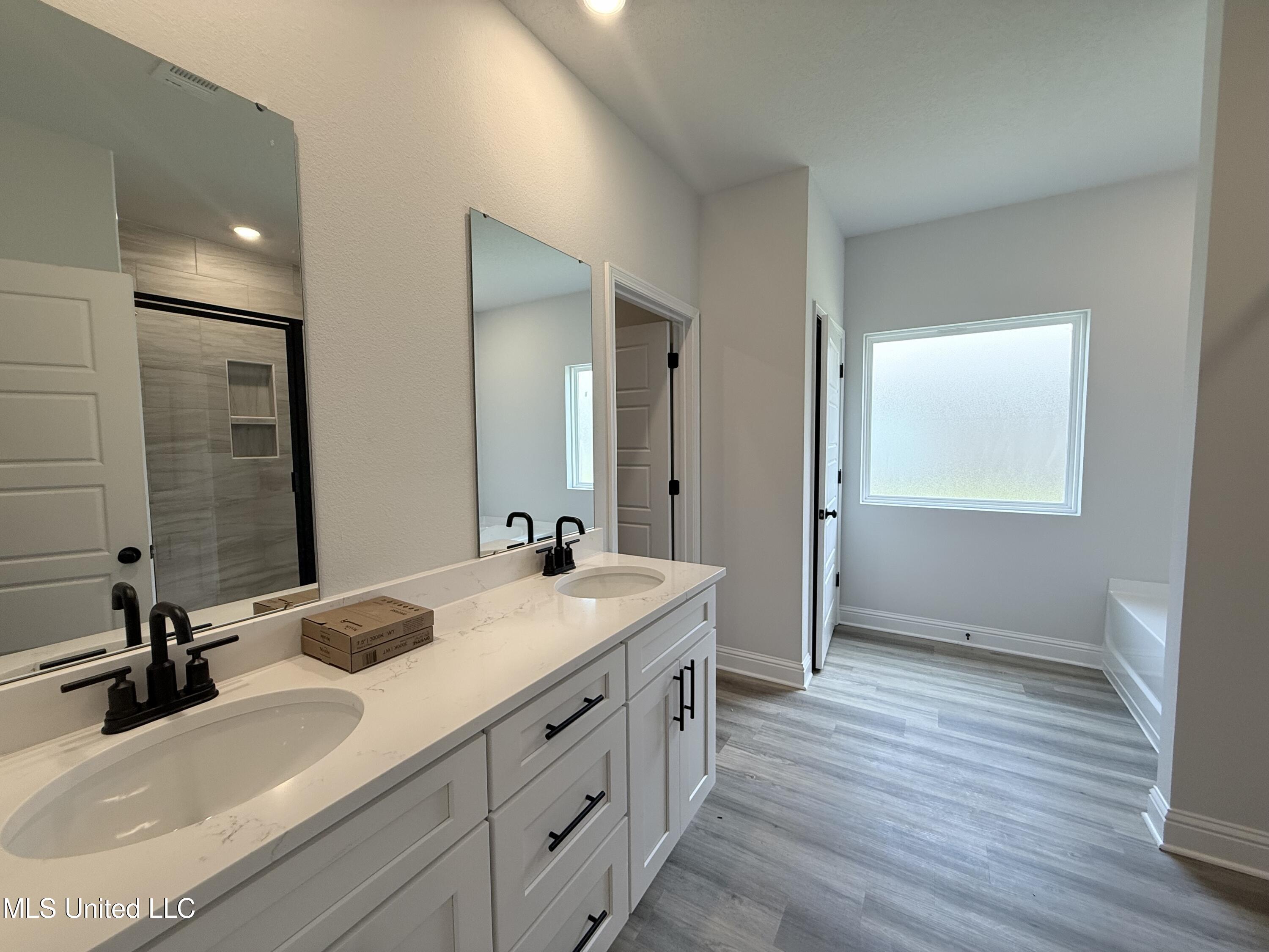 13509 Sarus Drive Property Photo 6