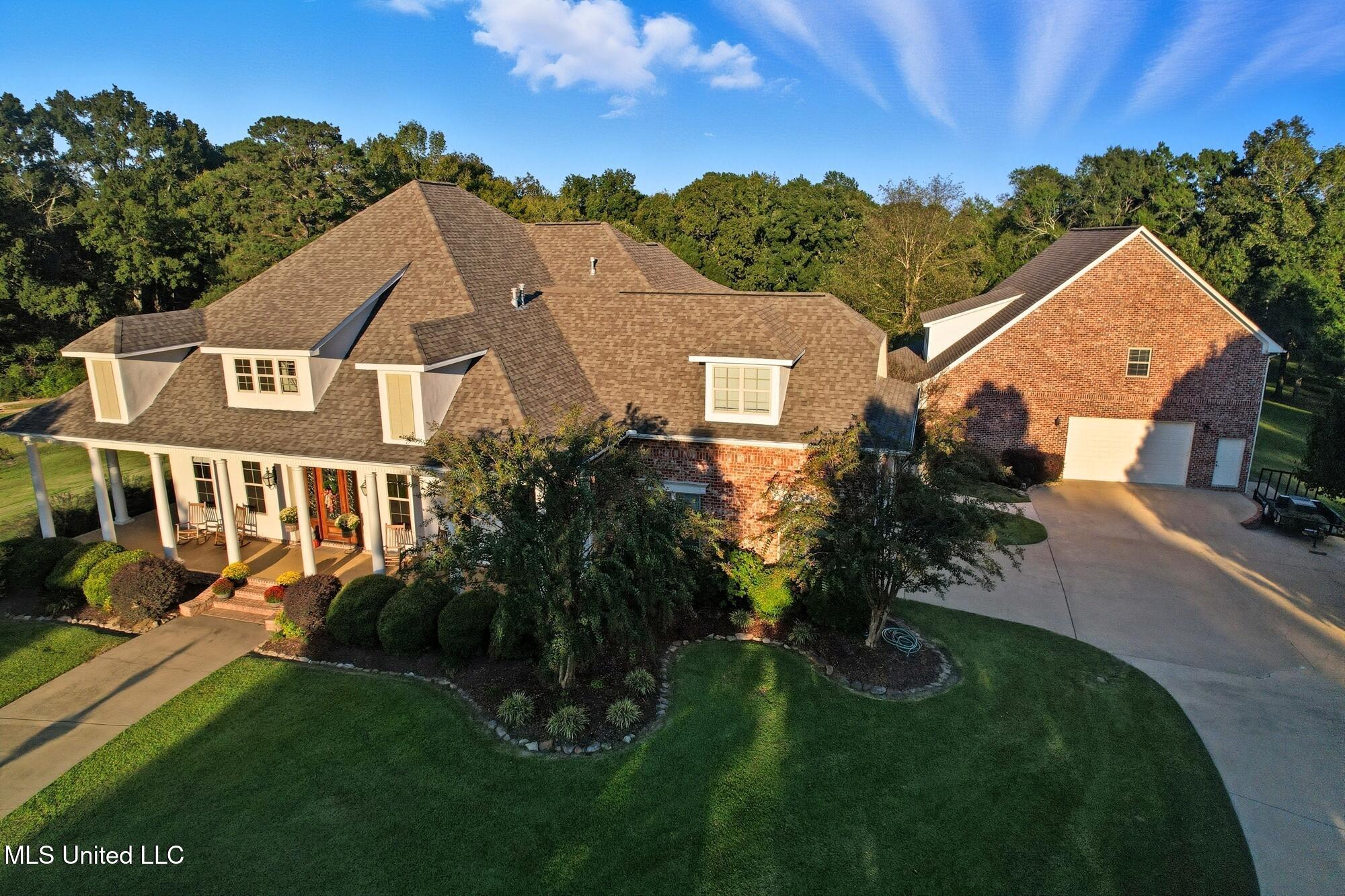 1119 Milltowne Drive Property Photo 5