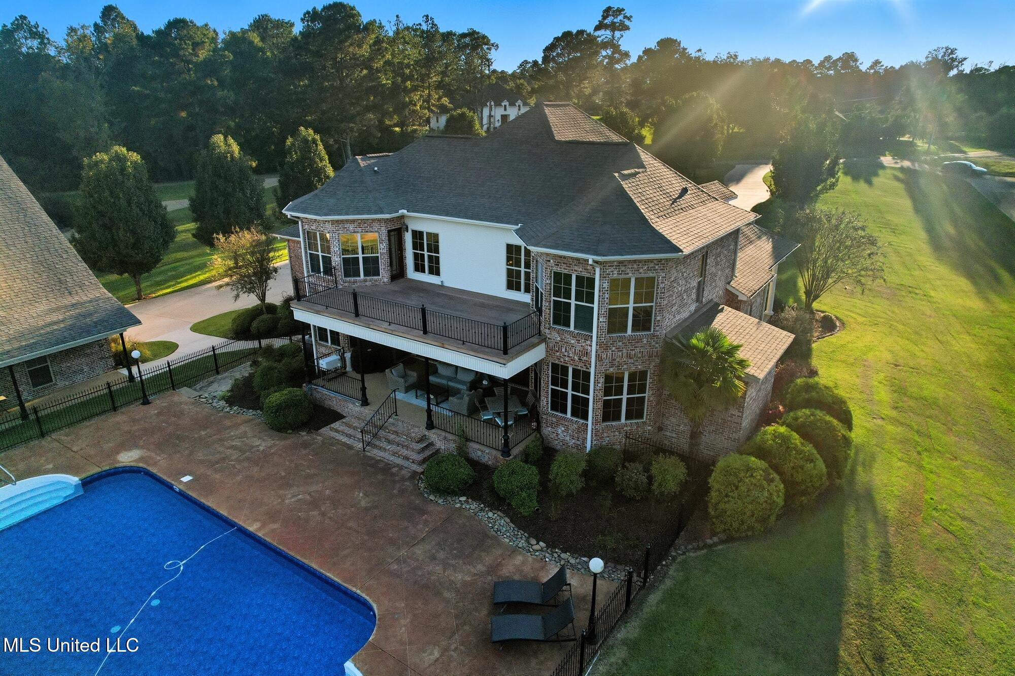 1119 Milltowne Drive Property Photo 9