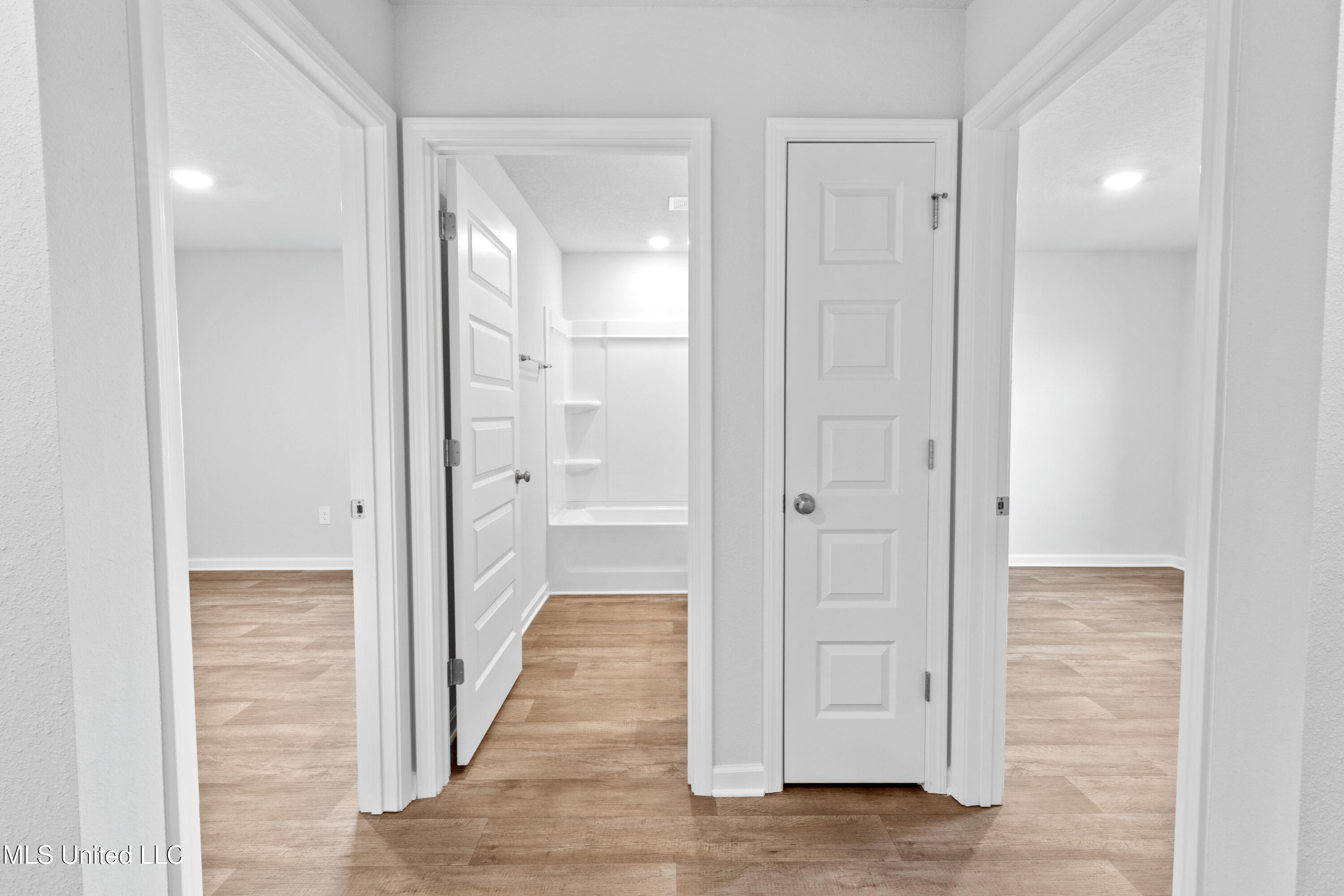 29 Monarch Drive Property Photo 3