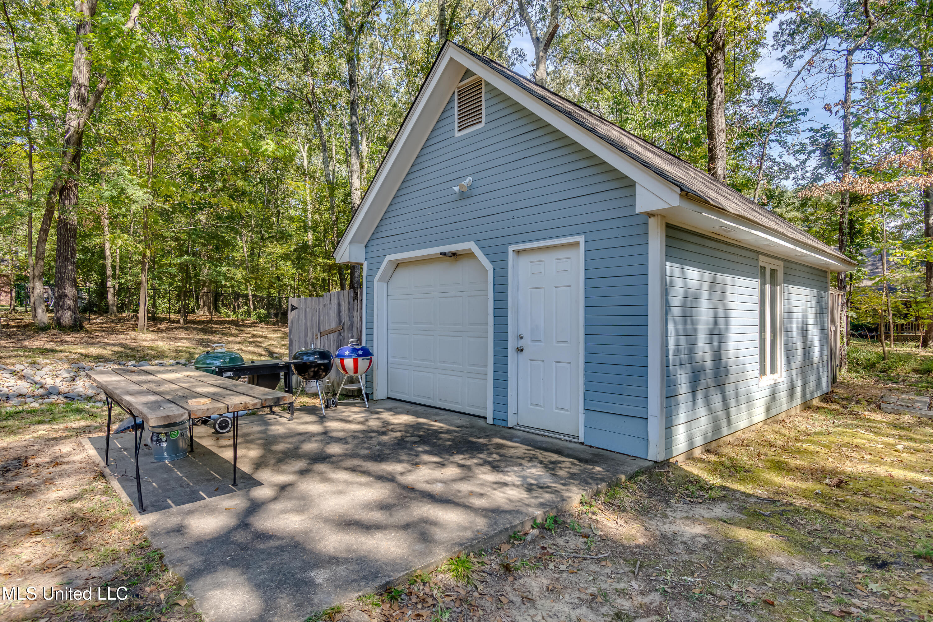 134 Richmond Drive Property Photo 9