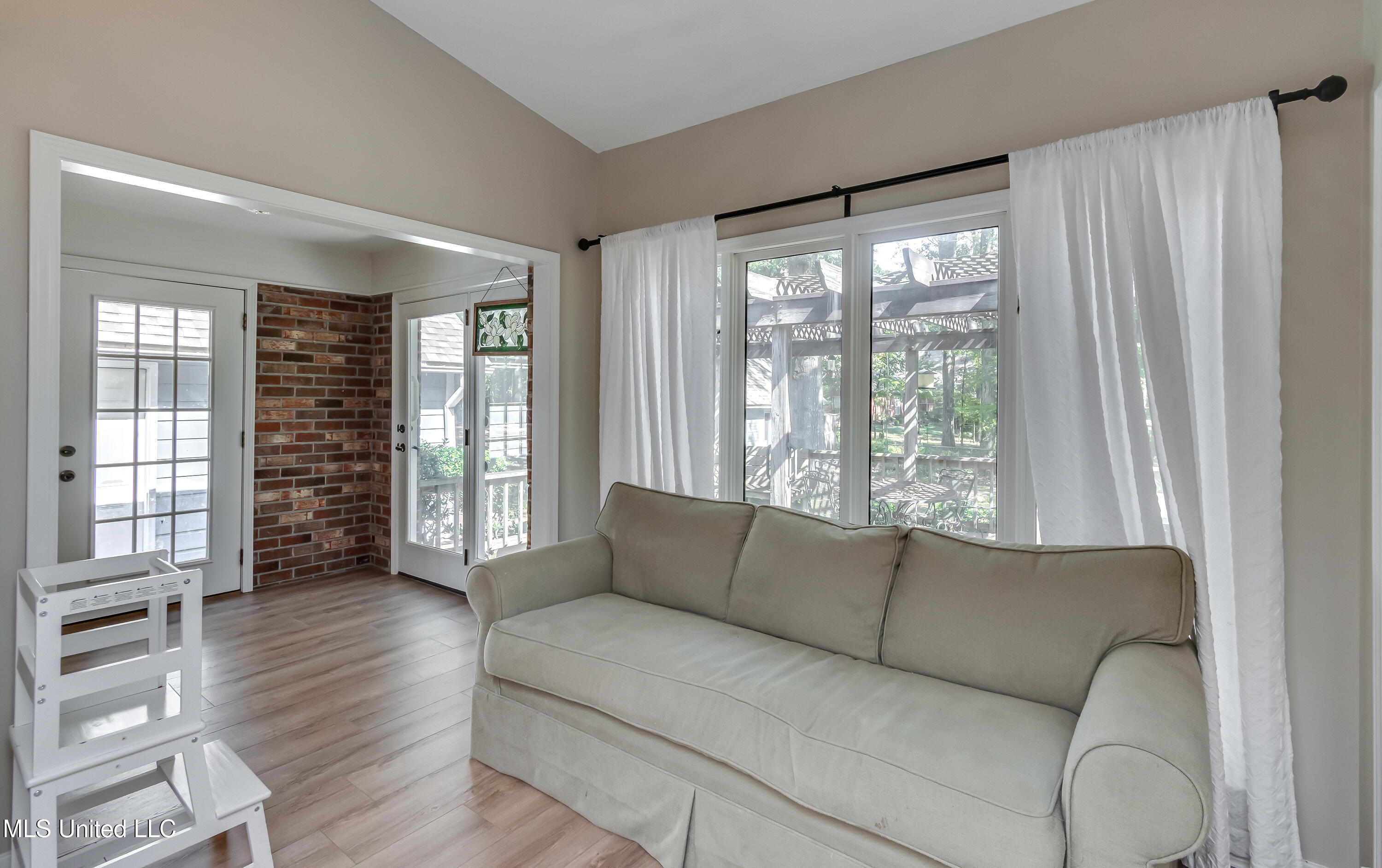 134 Richmond Drive Property Photo 21