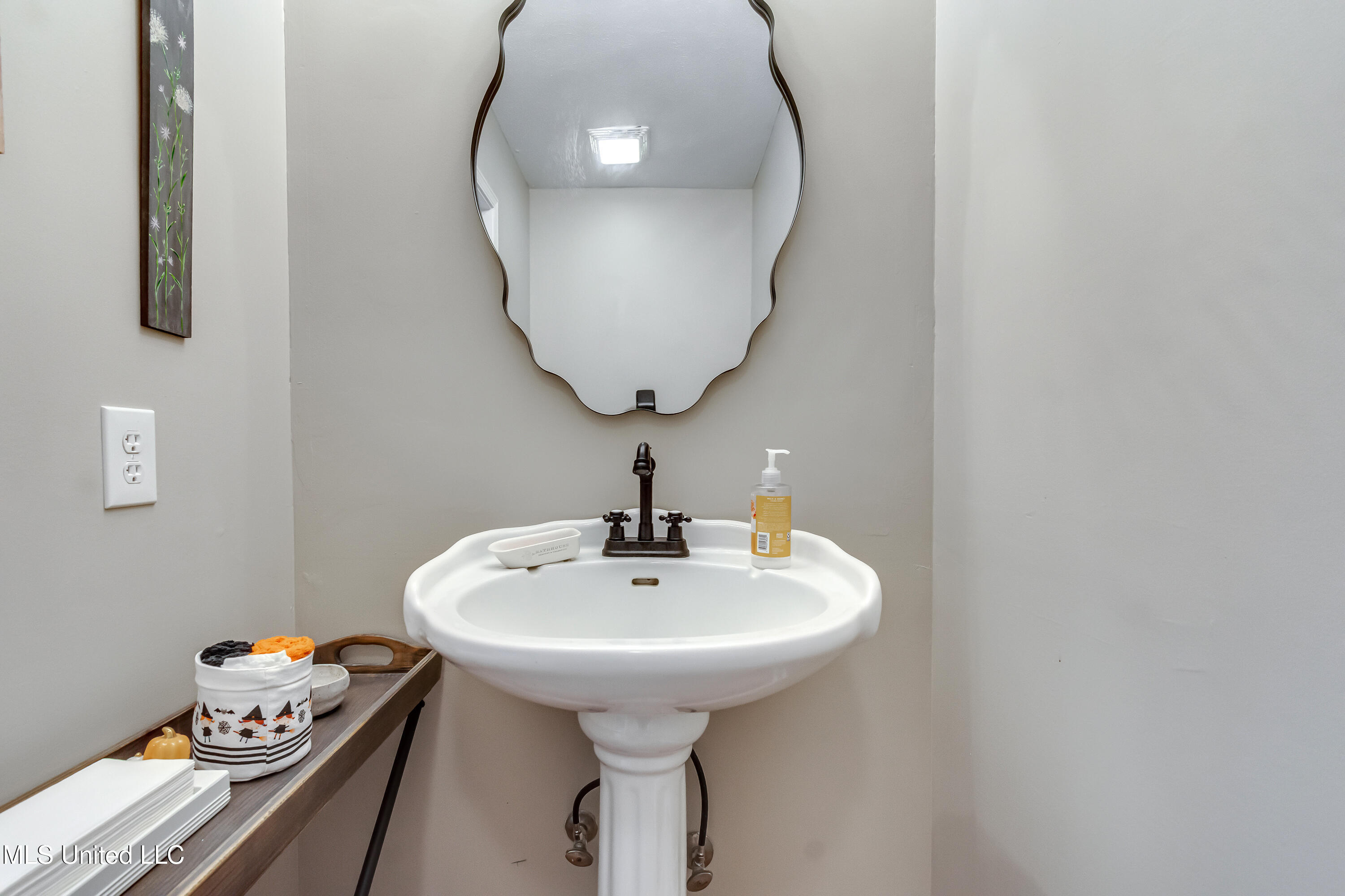 134 Richmond Drive Property Photo 24