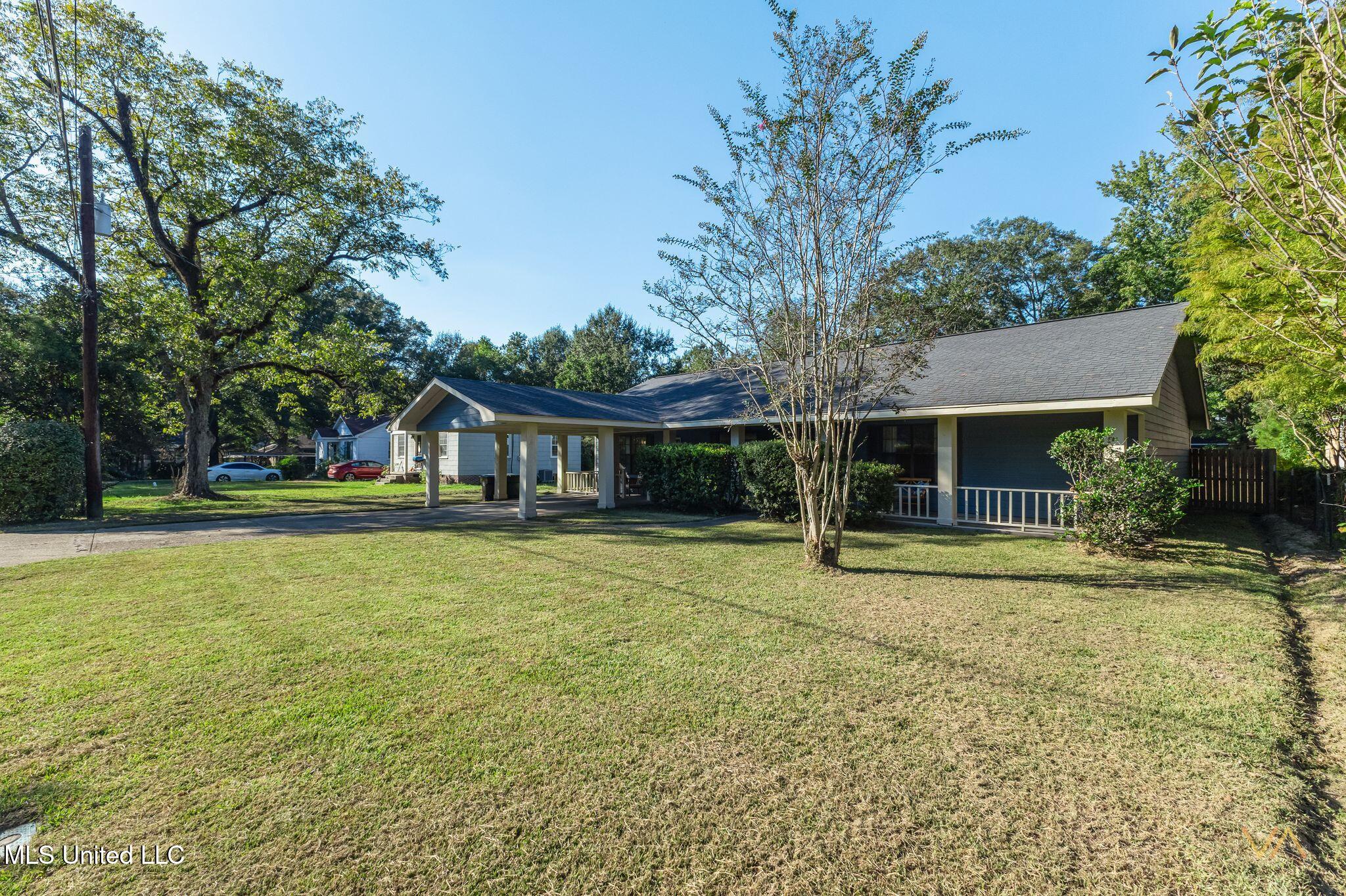 1803 Mable Street Property Photo 1