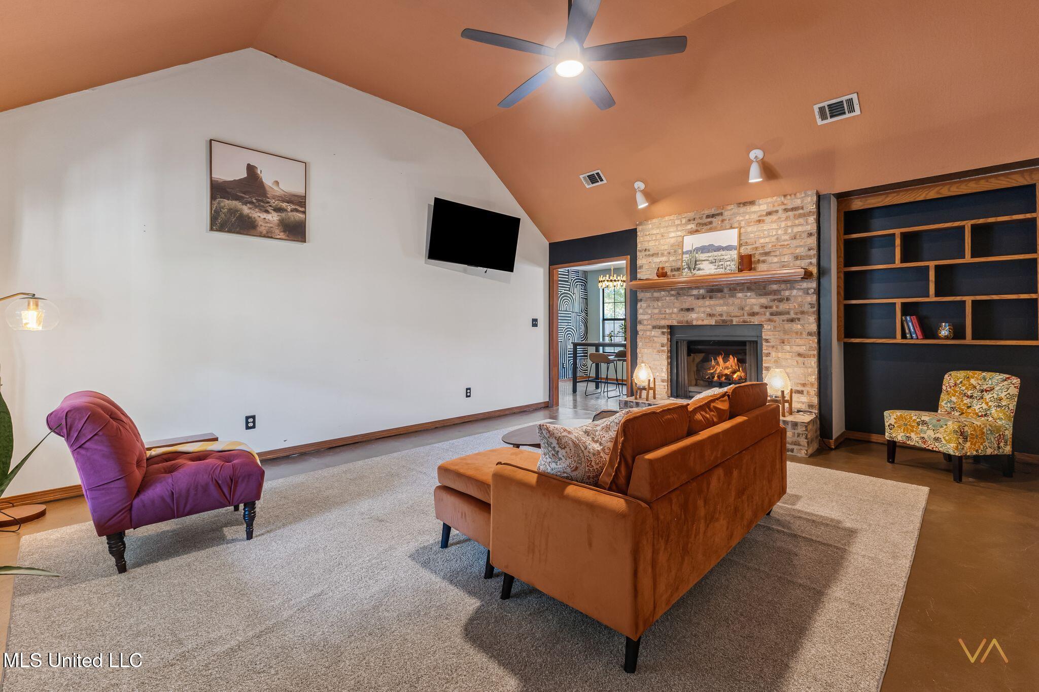 1803 Mable Street Property Photo 7