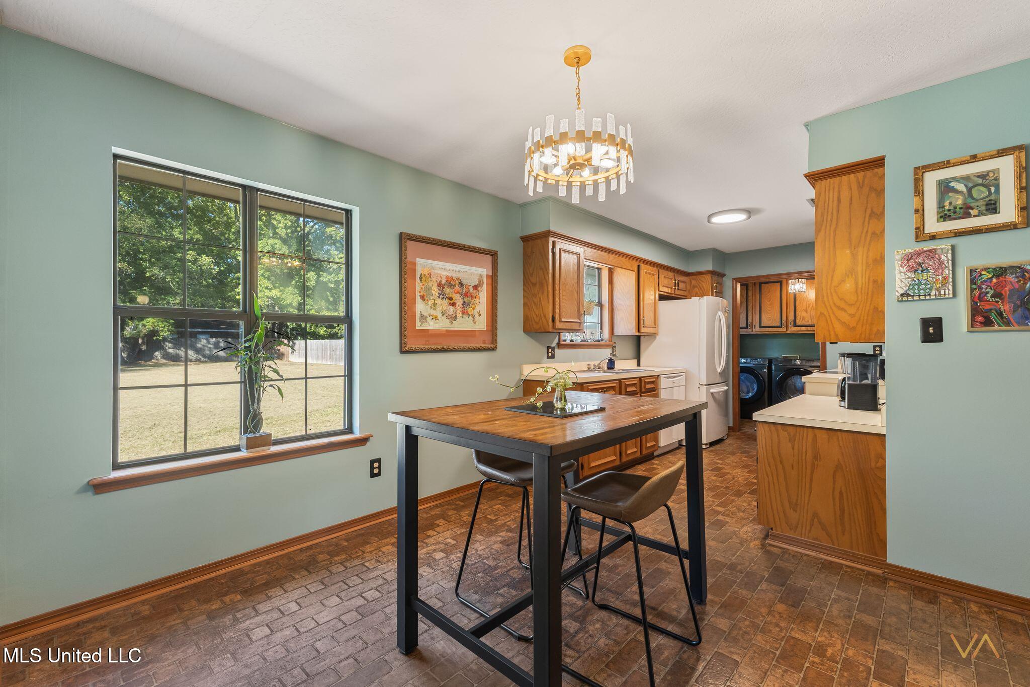 1803 Mable Street Property Photo 9