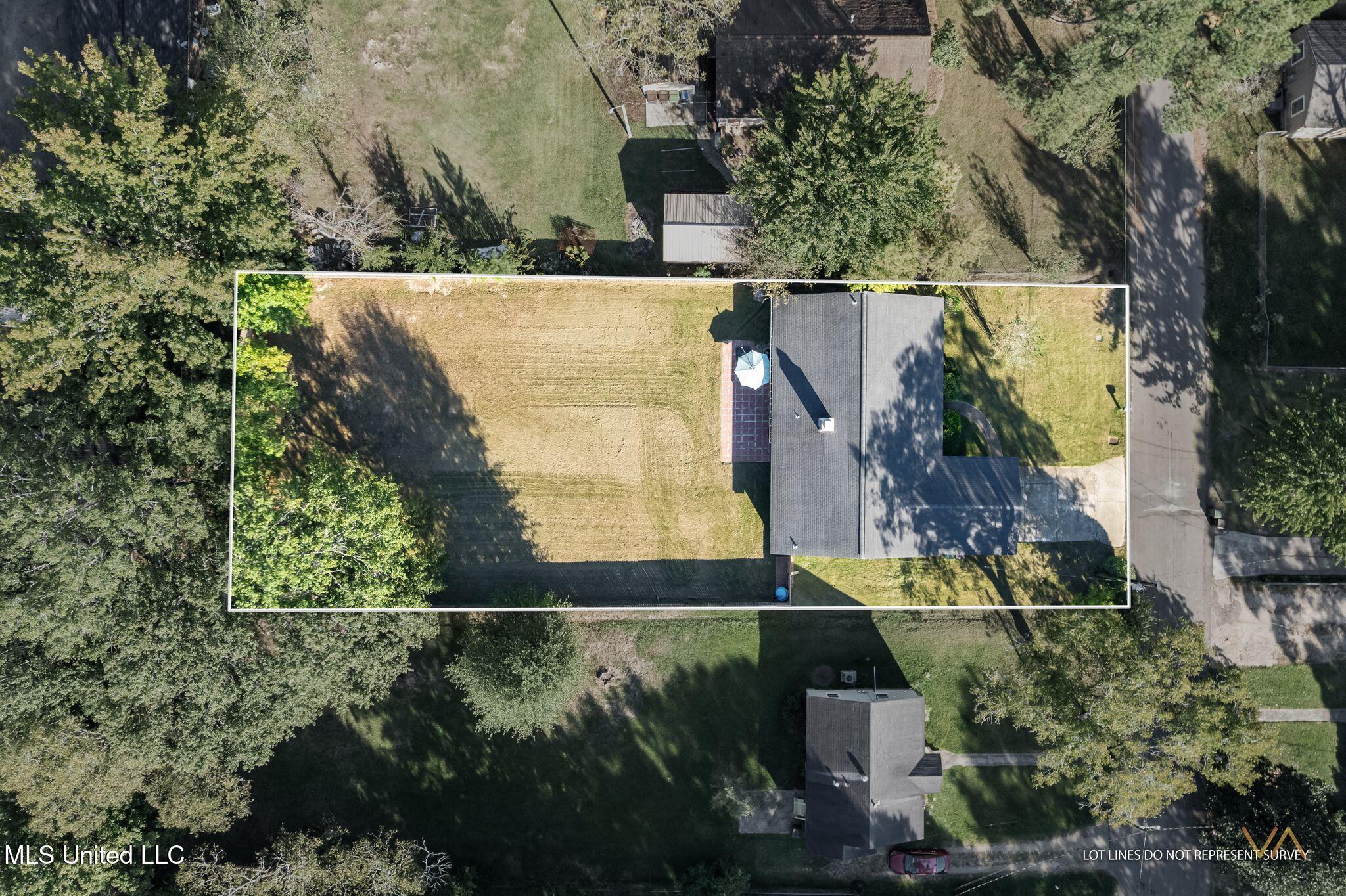 1803 Mable Street Property Photo 31