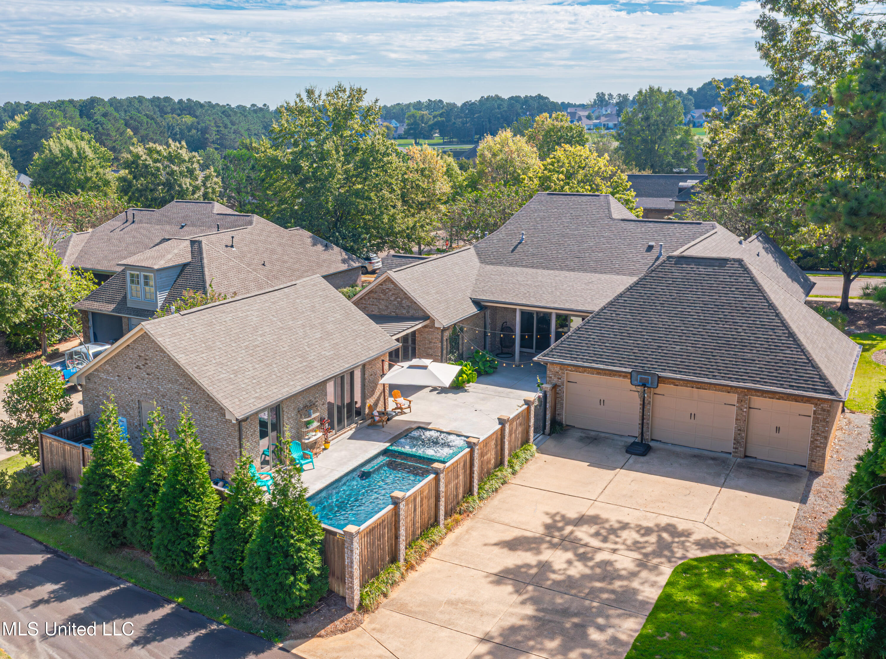 104 Laird Avenue Property Photo 10