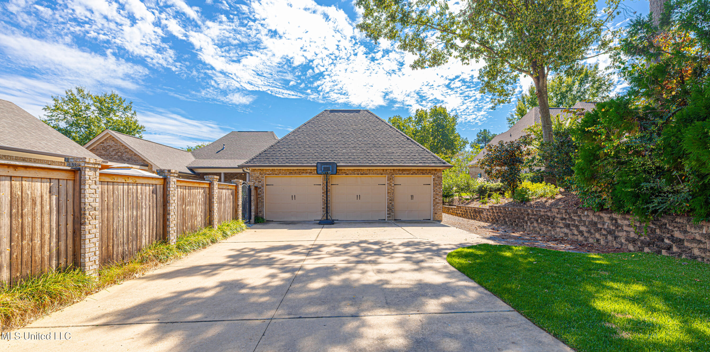 104 Laird Avenue Property Photo 24