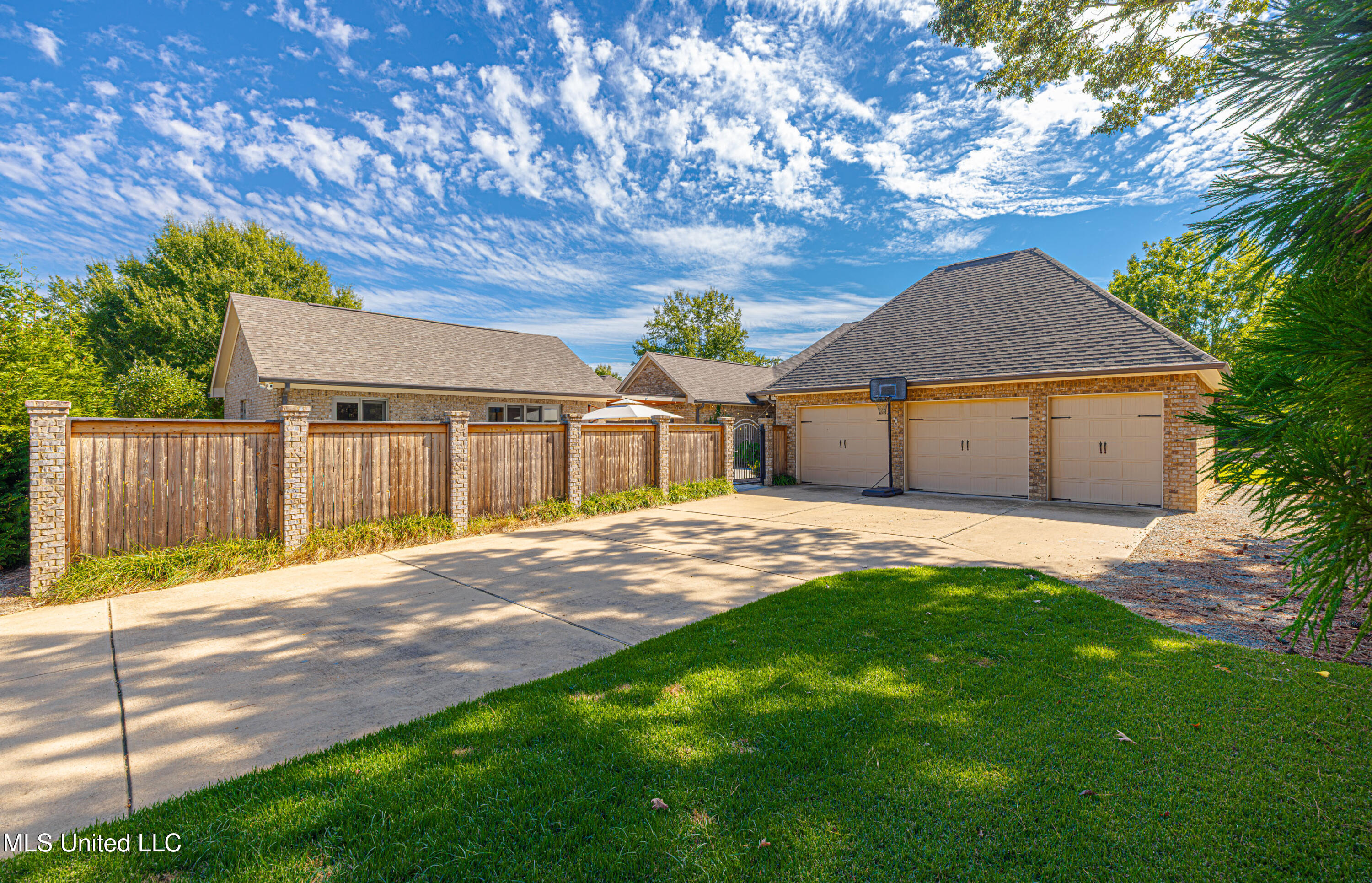 104 Laird Avenue Property Photo 25