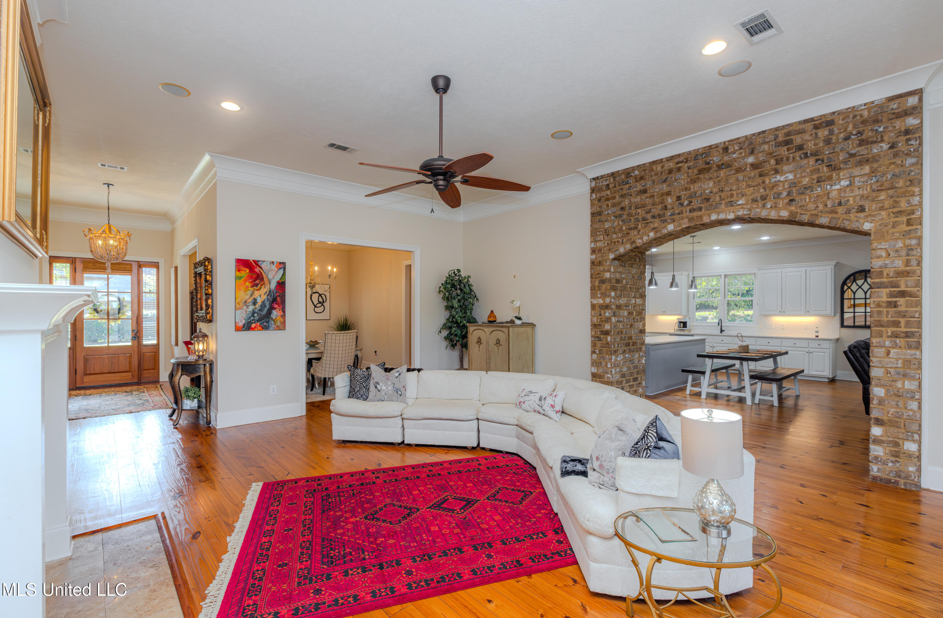 104 Laird Avenue Property Photo 34